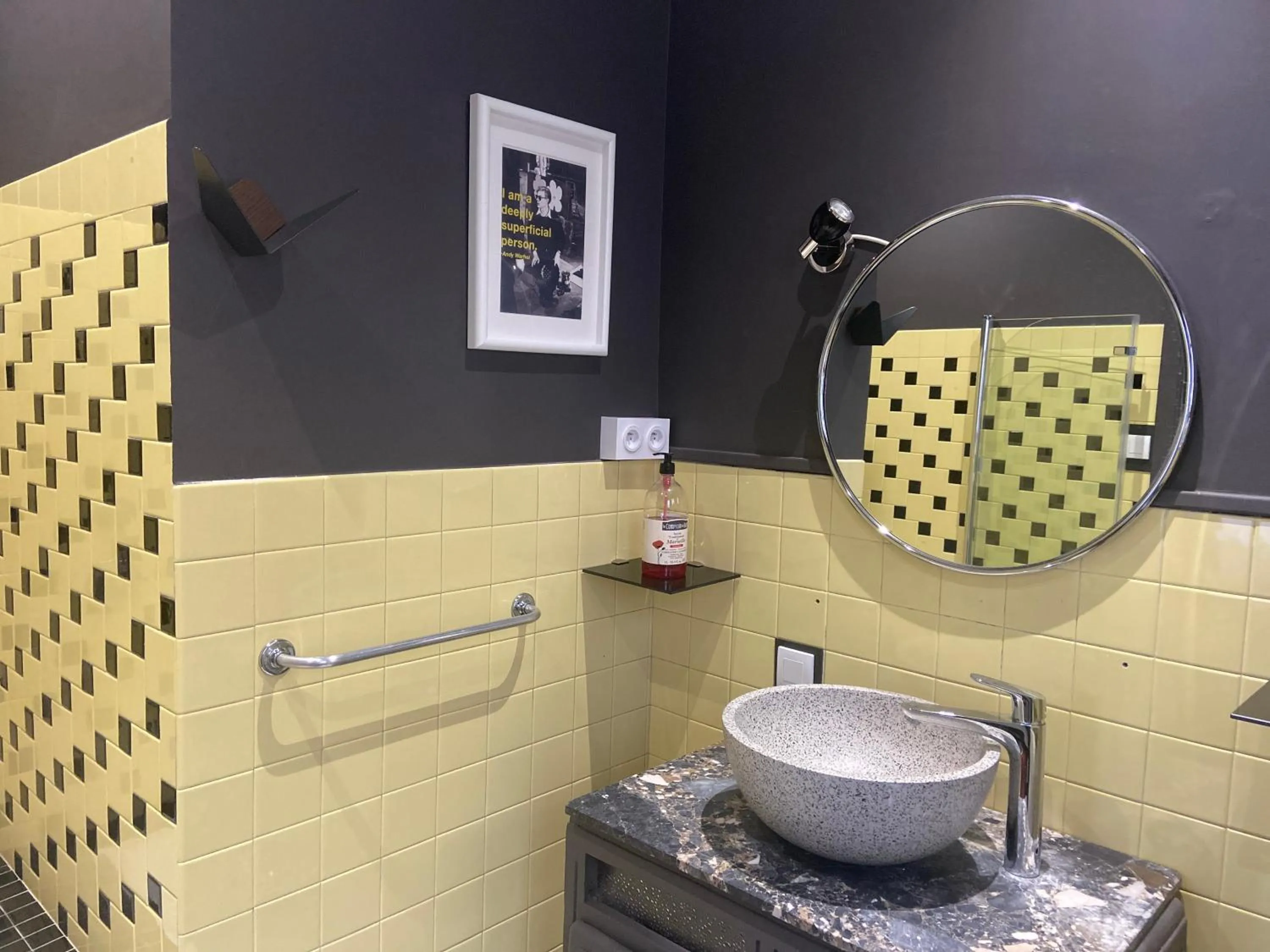 Bathroom in Le Passagran