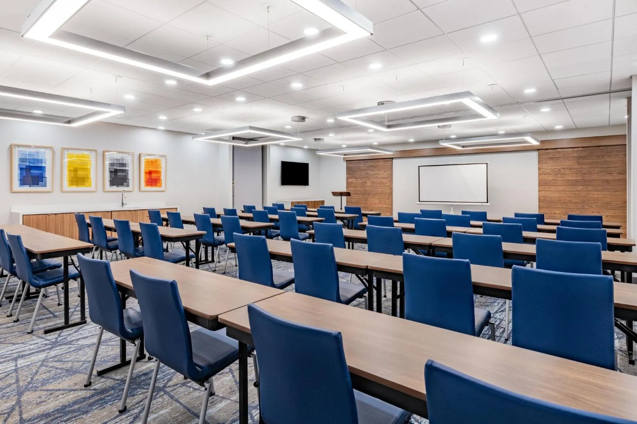 Meeting/conference room in Holiday Inn Express & Suites - Nephi by IHG