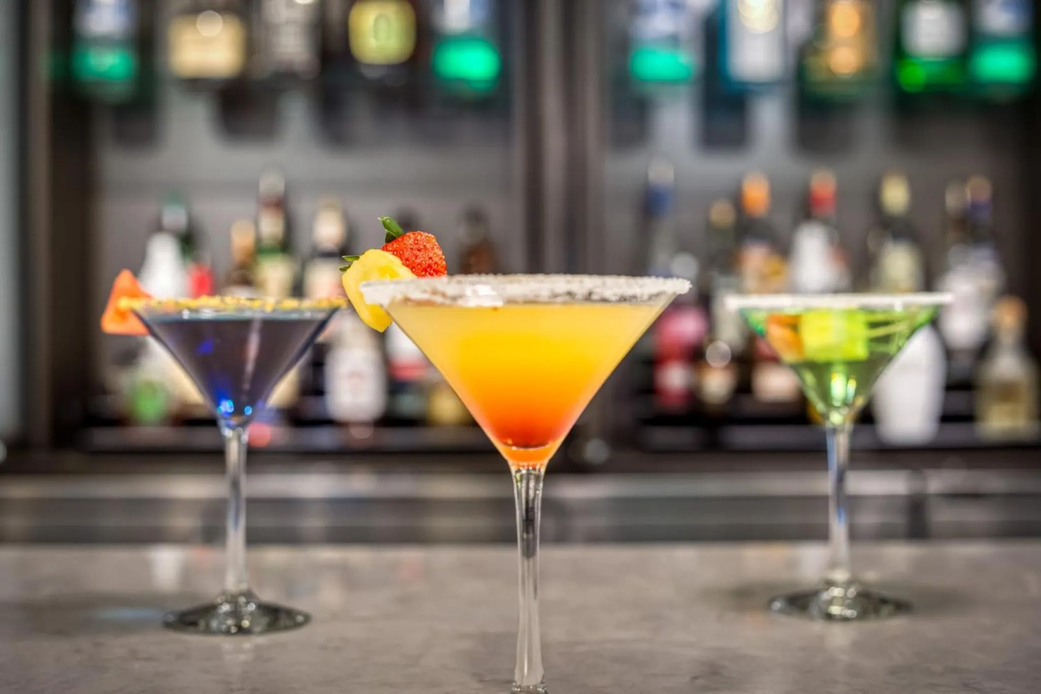 Lounge or bar in Holiday Inn Kansas City - Downtown by IHG