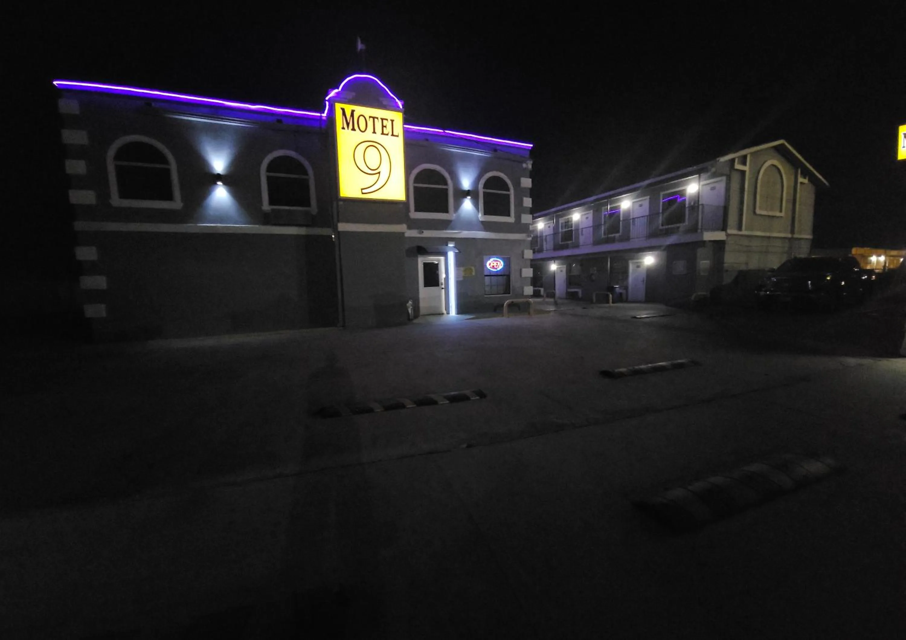 Night in Motel 9
