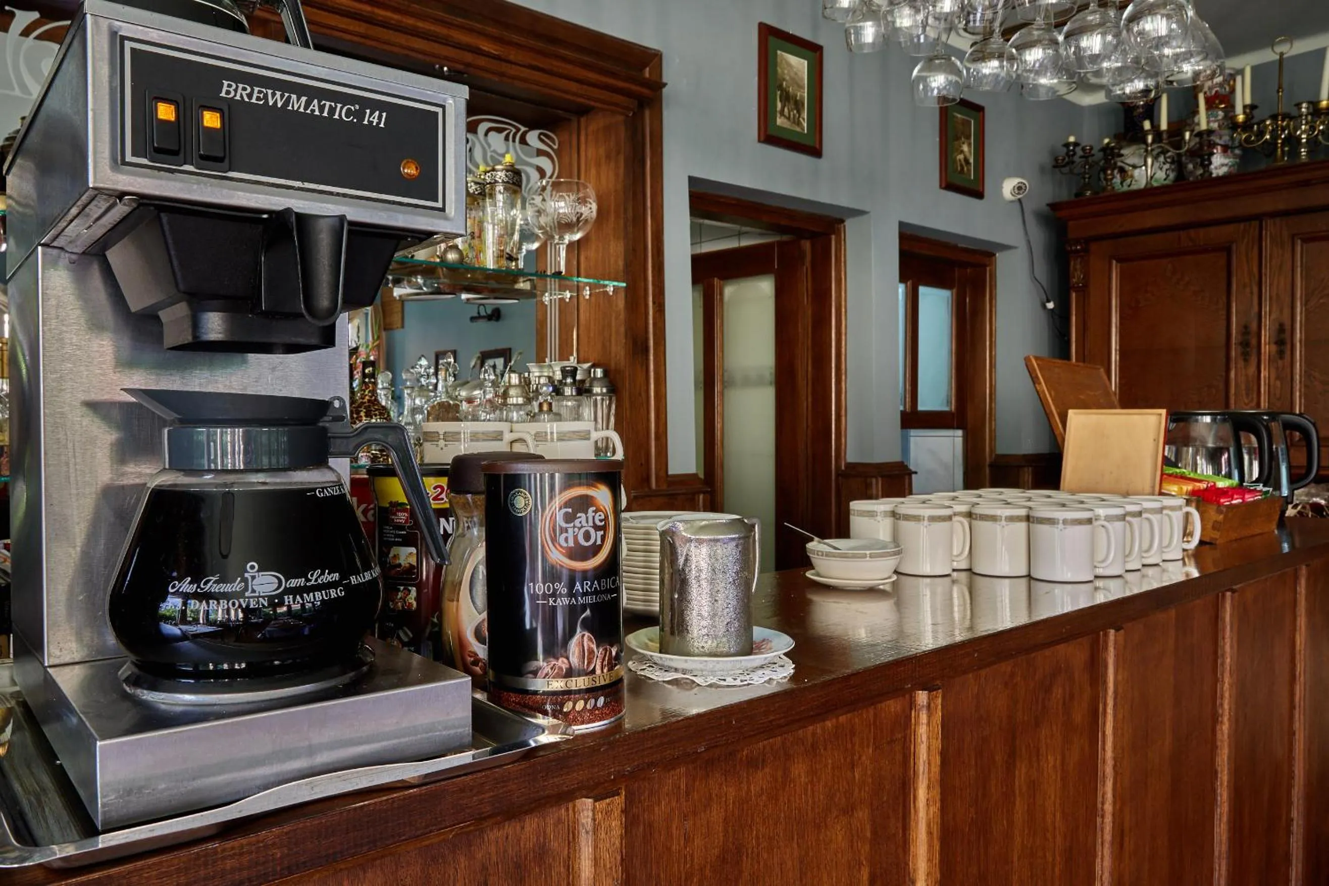 Restaurant/places to eat in Szarotka