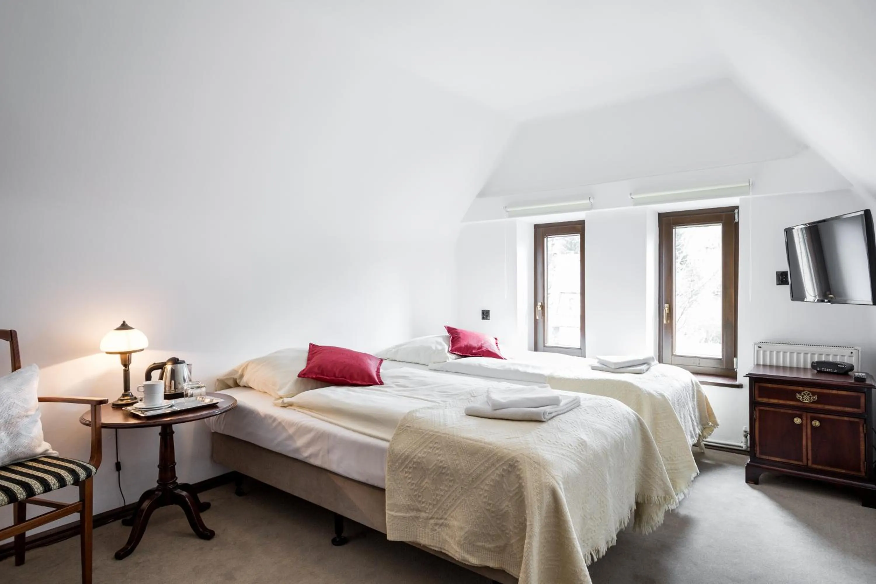 Spring, Bed in Szarotka