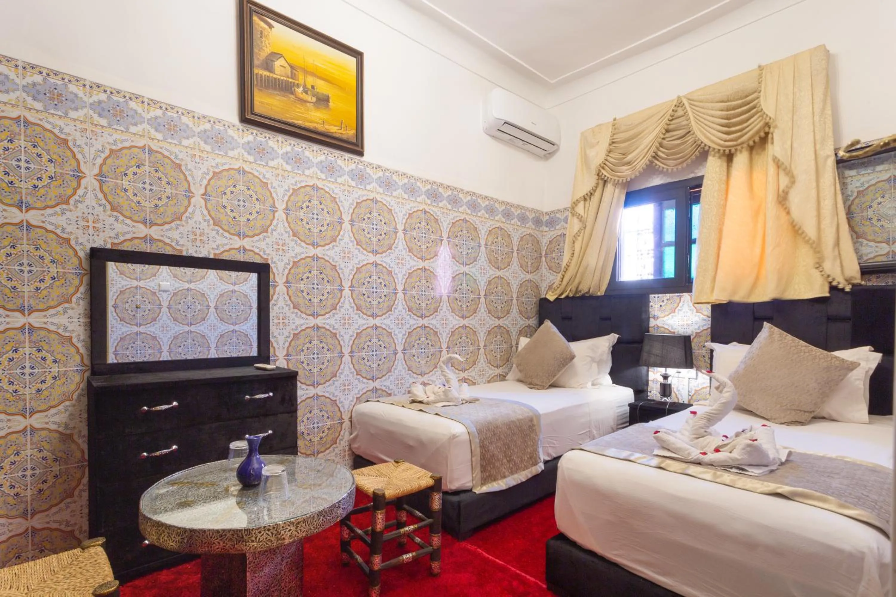 Bedroom, Bed in Riad La Porte d'Or & SPA