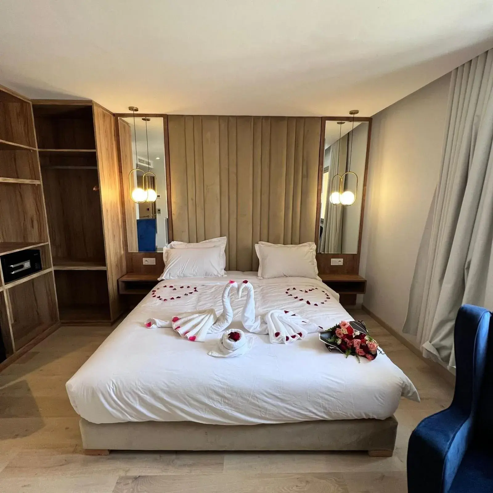 Superior Queen Room in Fajr Hotel Superior Queen Room in Fajr Hotel