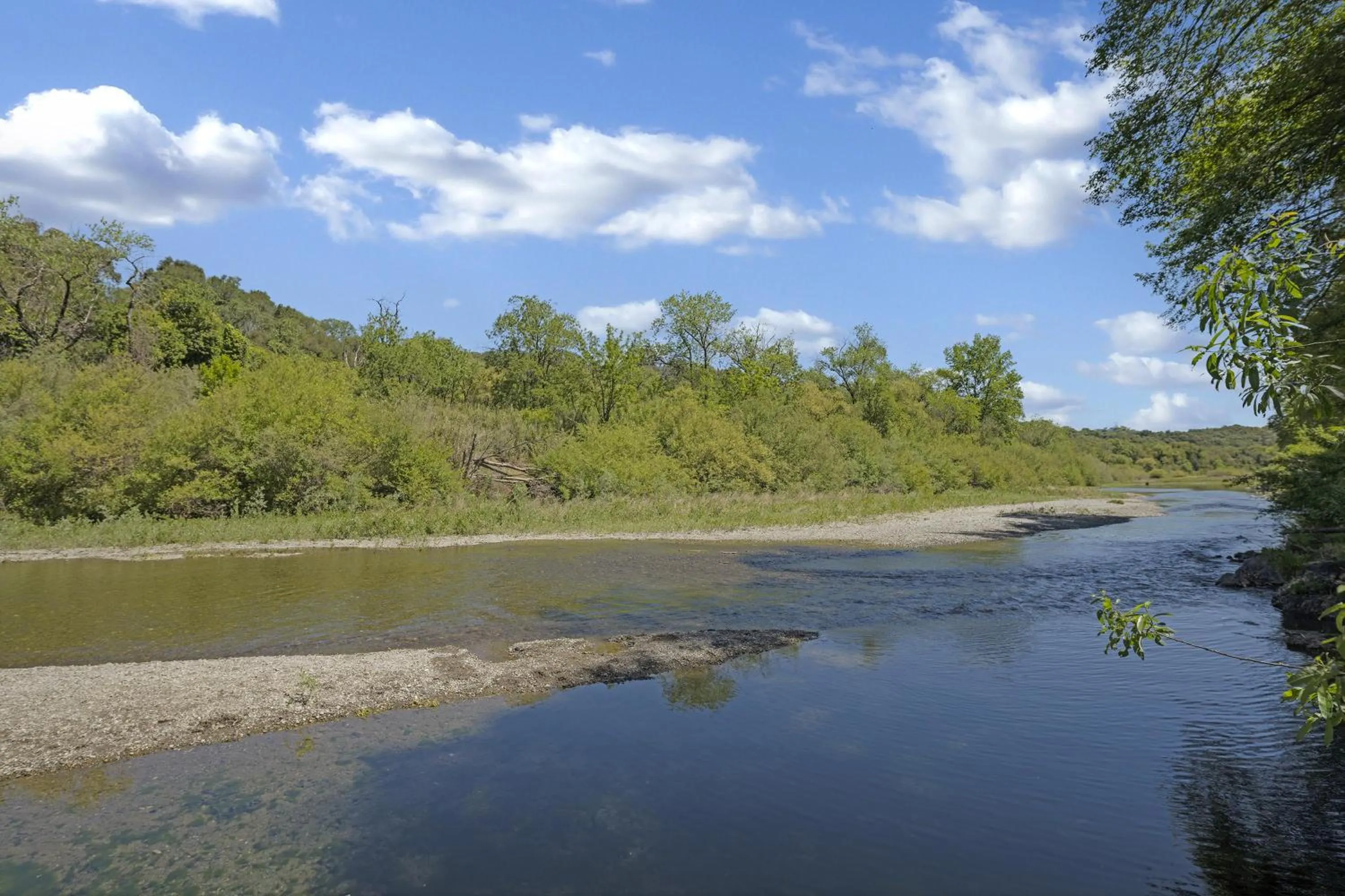 Property building in River View Lodge - Hot Tub And Tastings Included