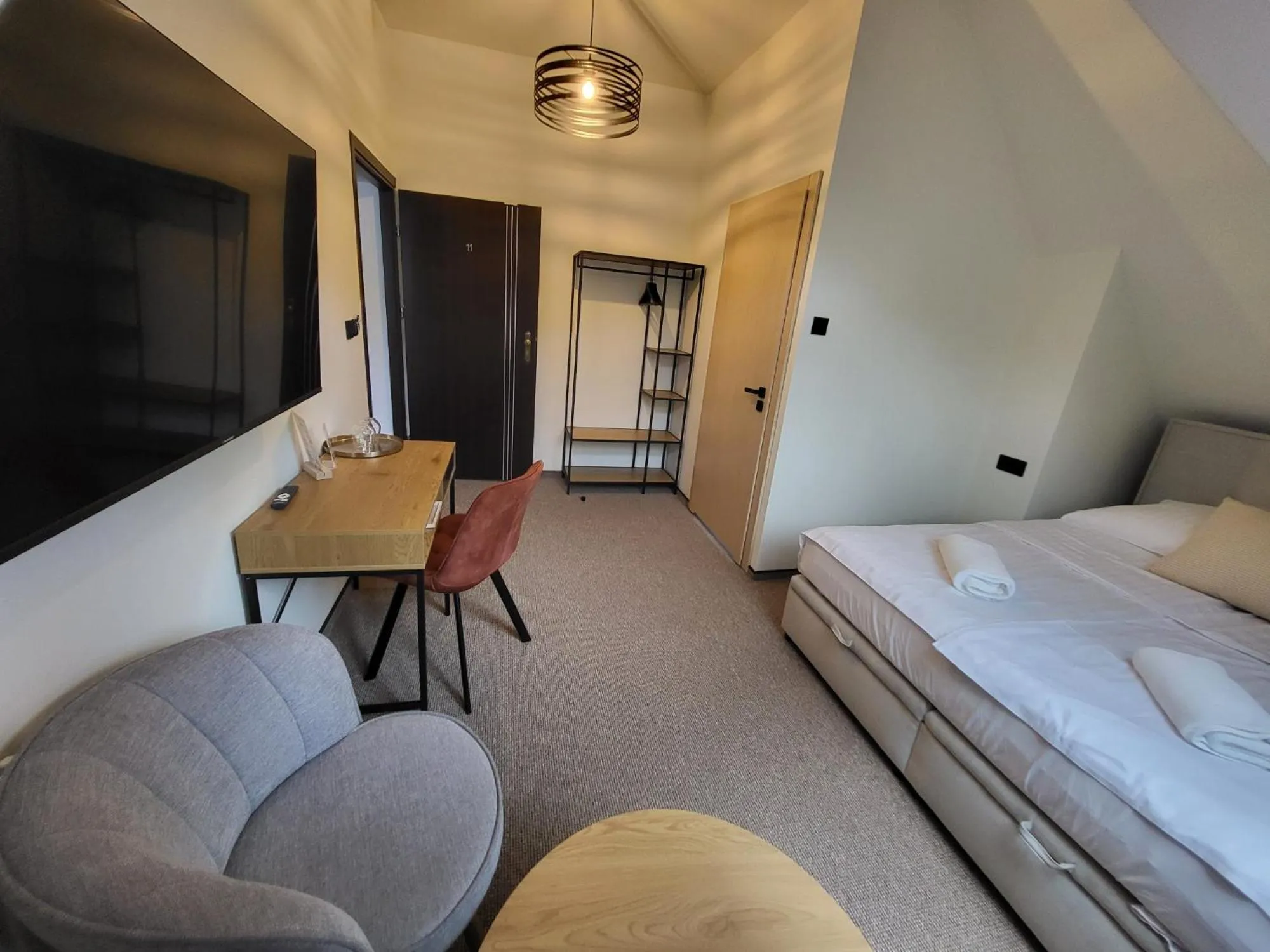 Bed in Hotel Junior - jesteśmy w trakcie modernizacji