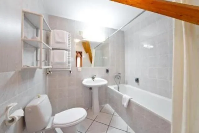 Bathroom in Hotel Panorama