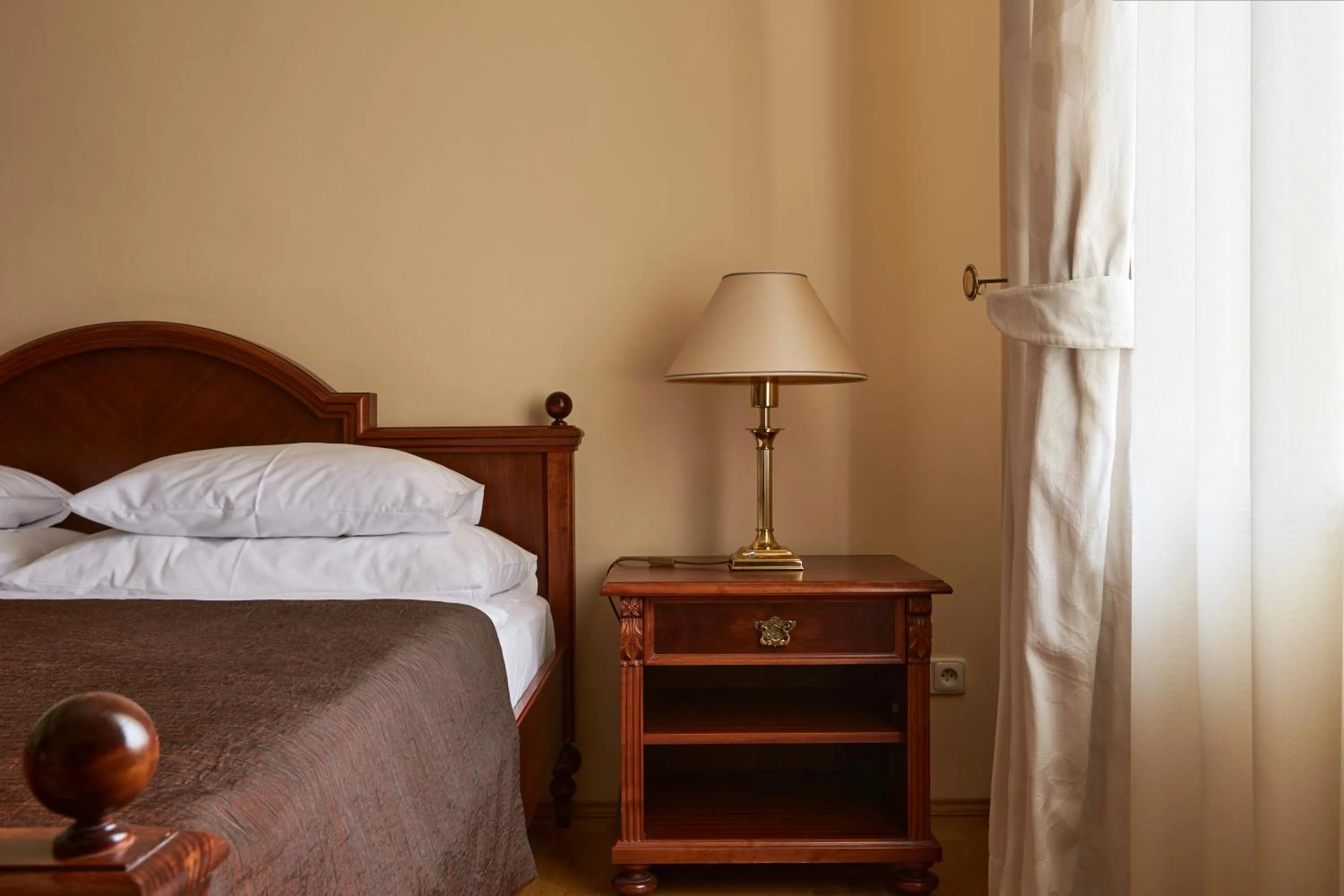 Bed in FLEUR DE LIS HOTEL