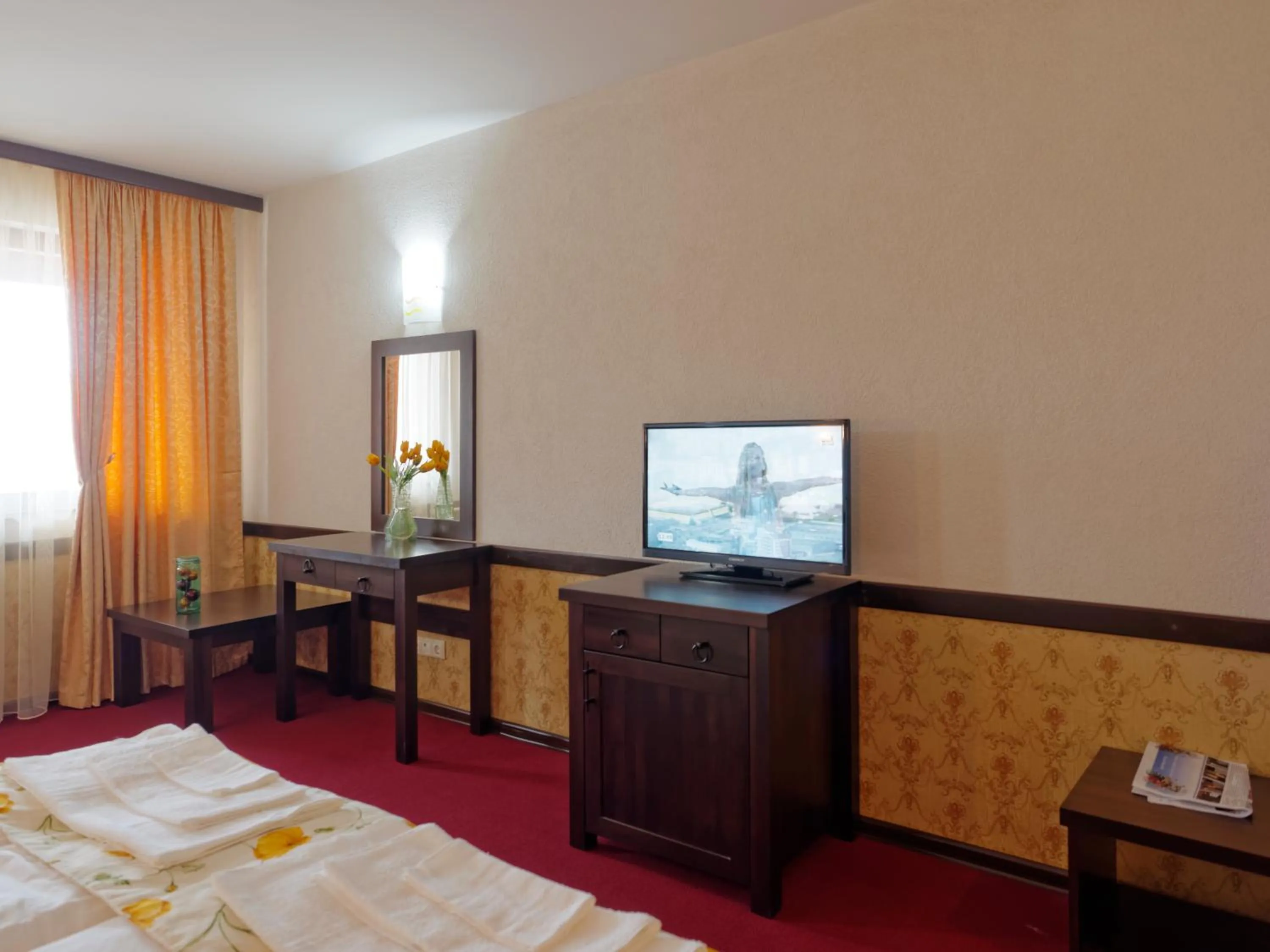 Bed in Trinity Residence Bansko with Free Shuttle to Gondola