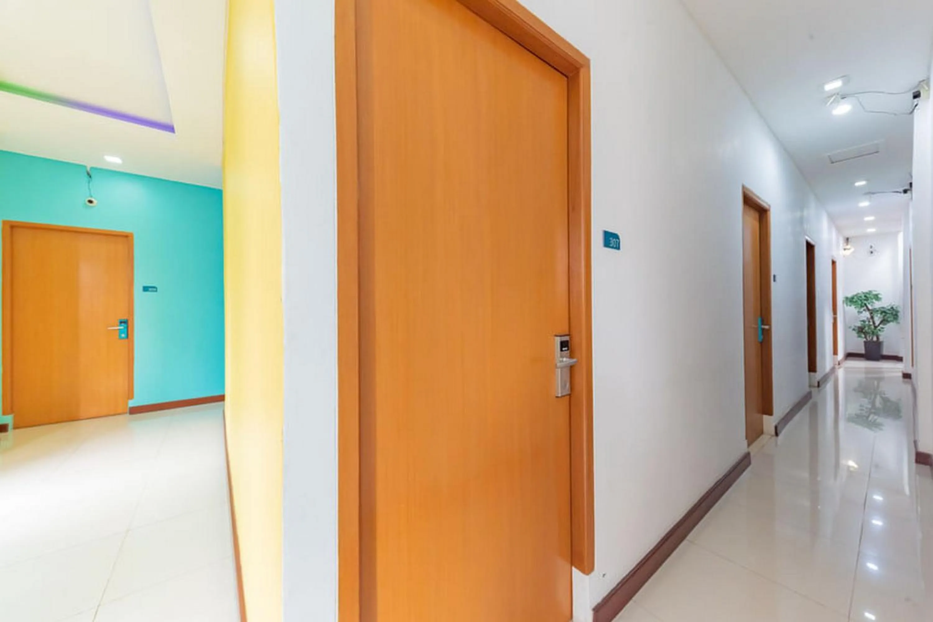 Property building in Sans Hotel Suryakencana Bogor