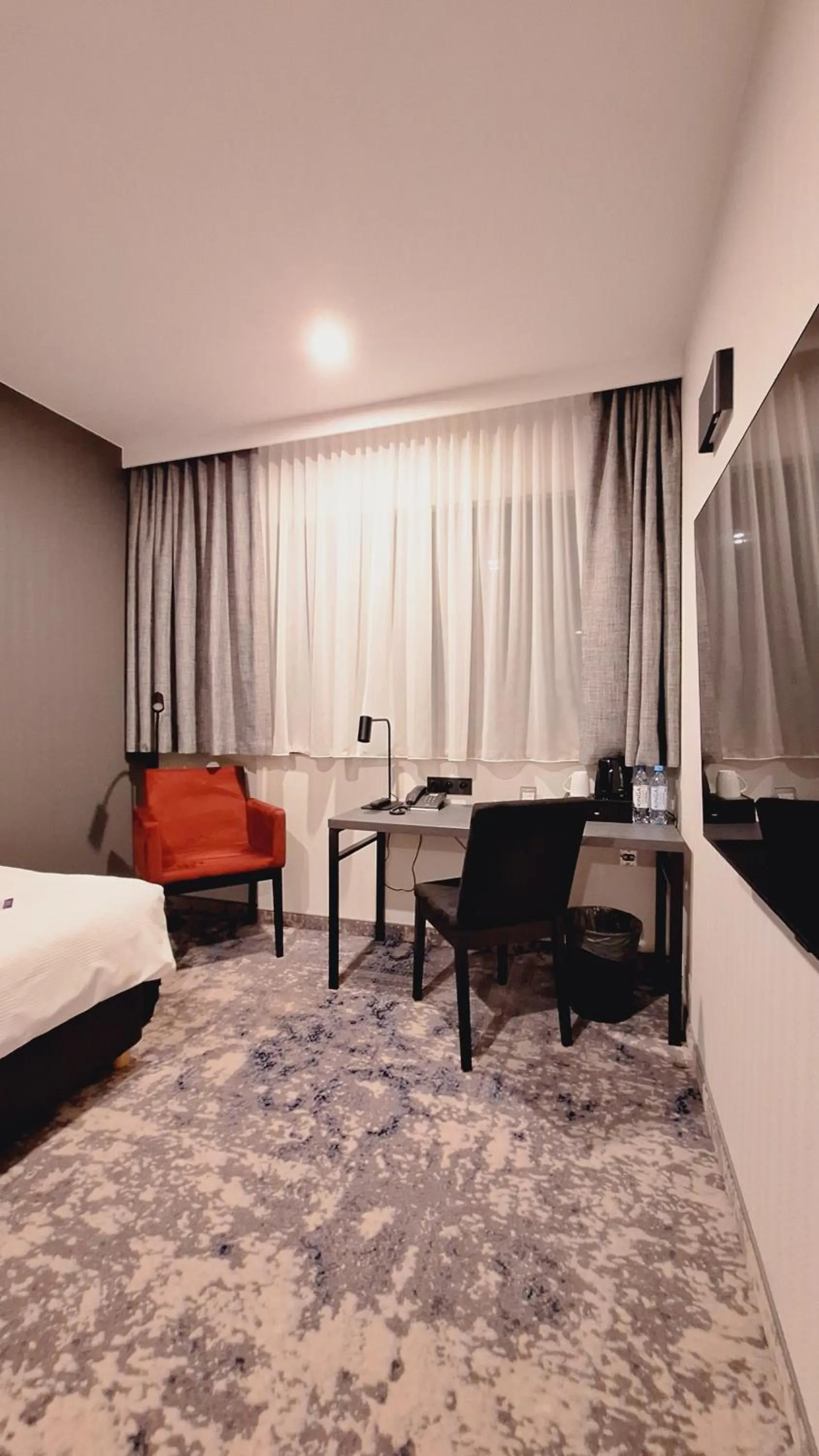 Seating area, Bed in Qubus Hotel Gorzów Wielkopolski