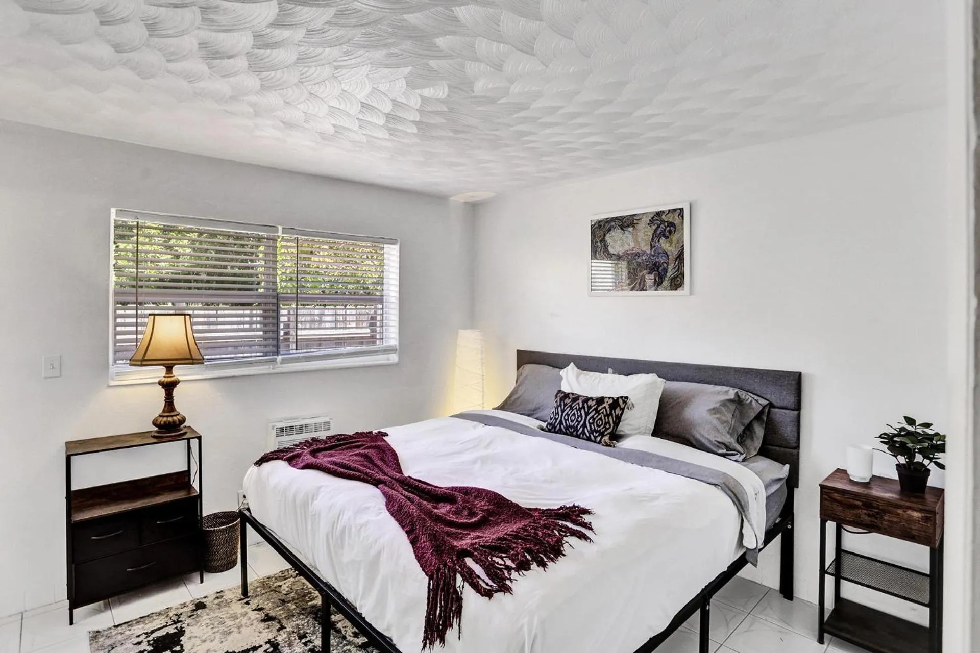 Photo of the whole room, Bed in Victoria Park Regency