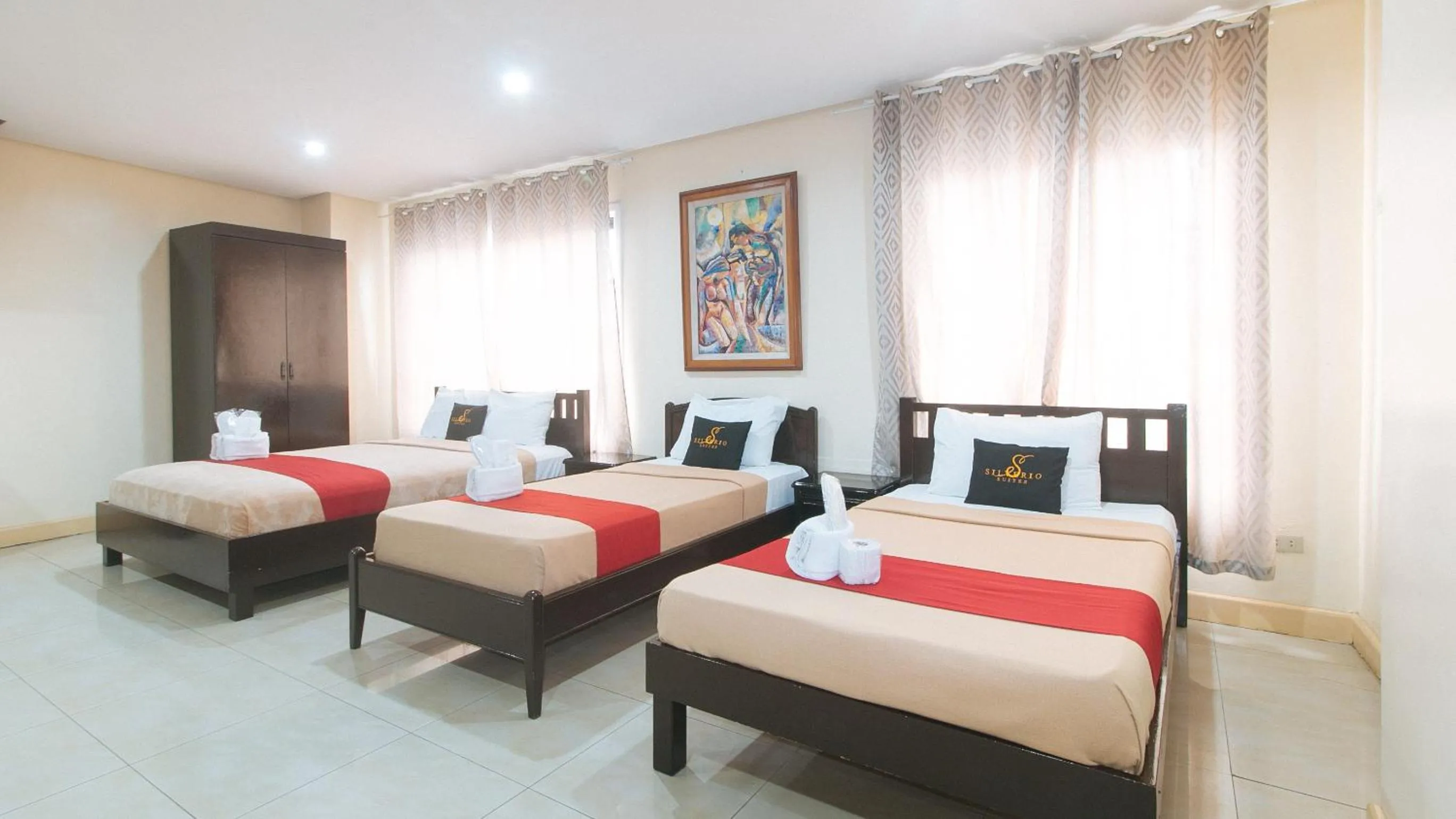 Photo of the whole room, Bed in 153 Silverio Suites Betterliving Paranaque