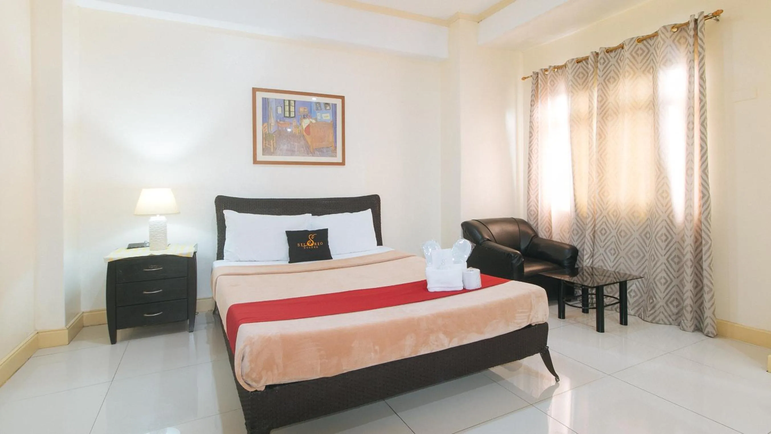 Bed in 153 Silverio Suites Betterliving Paranaque