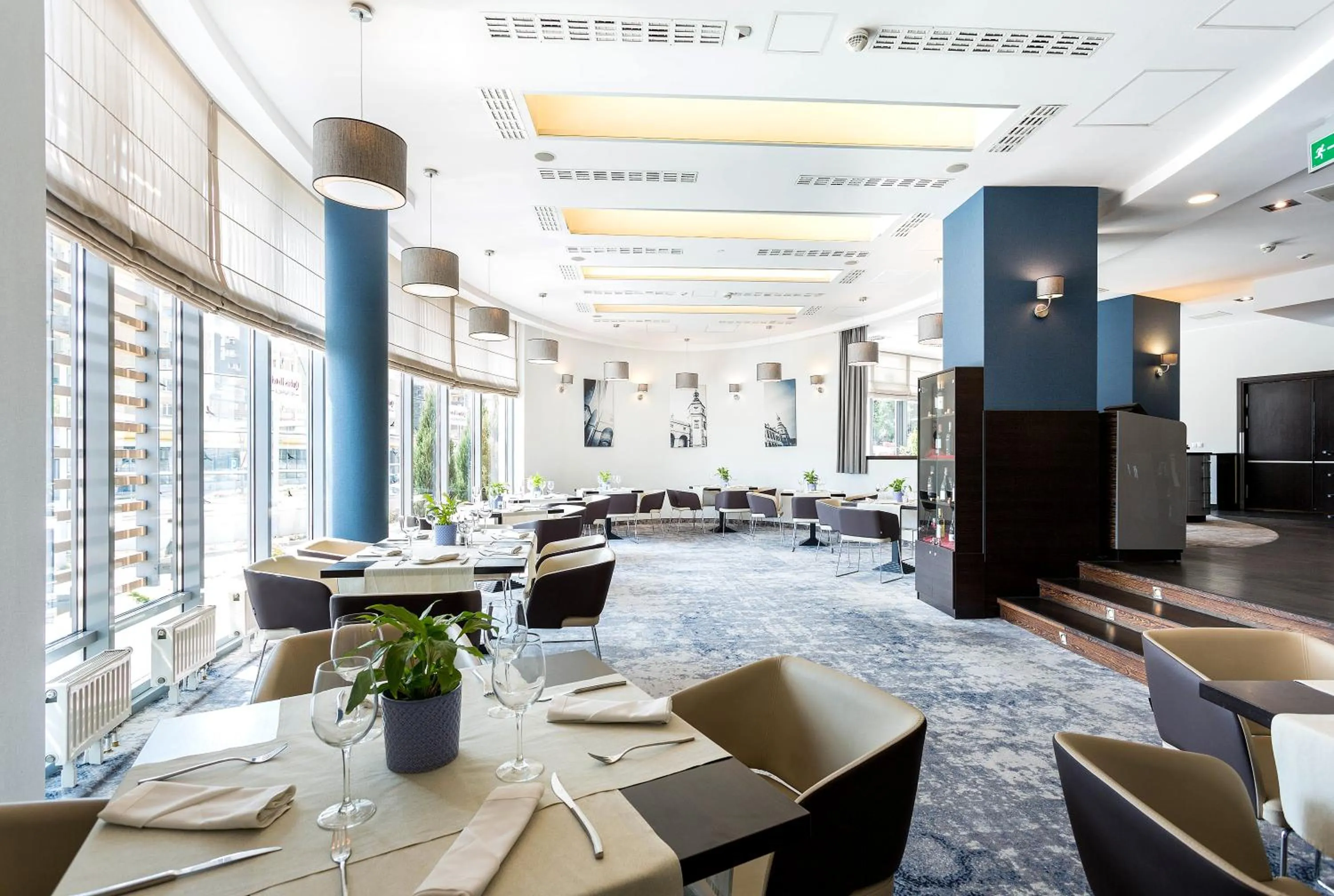 Restaurant/places to eat in Qubus Hotel Kielce