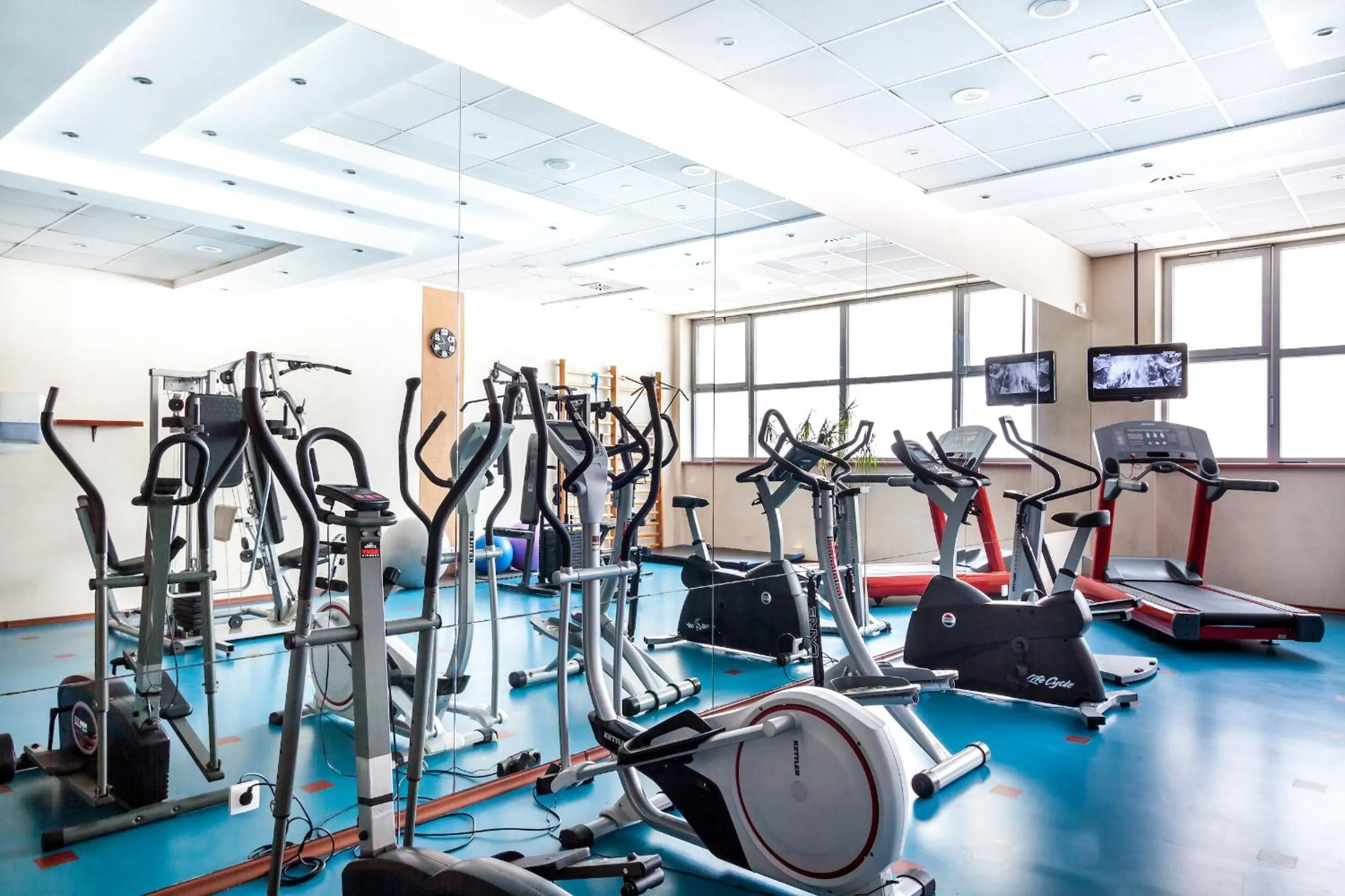 Fitness centre/facilities in Qubus Hotel Legnica