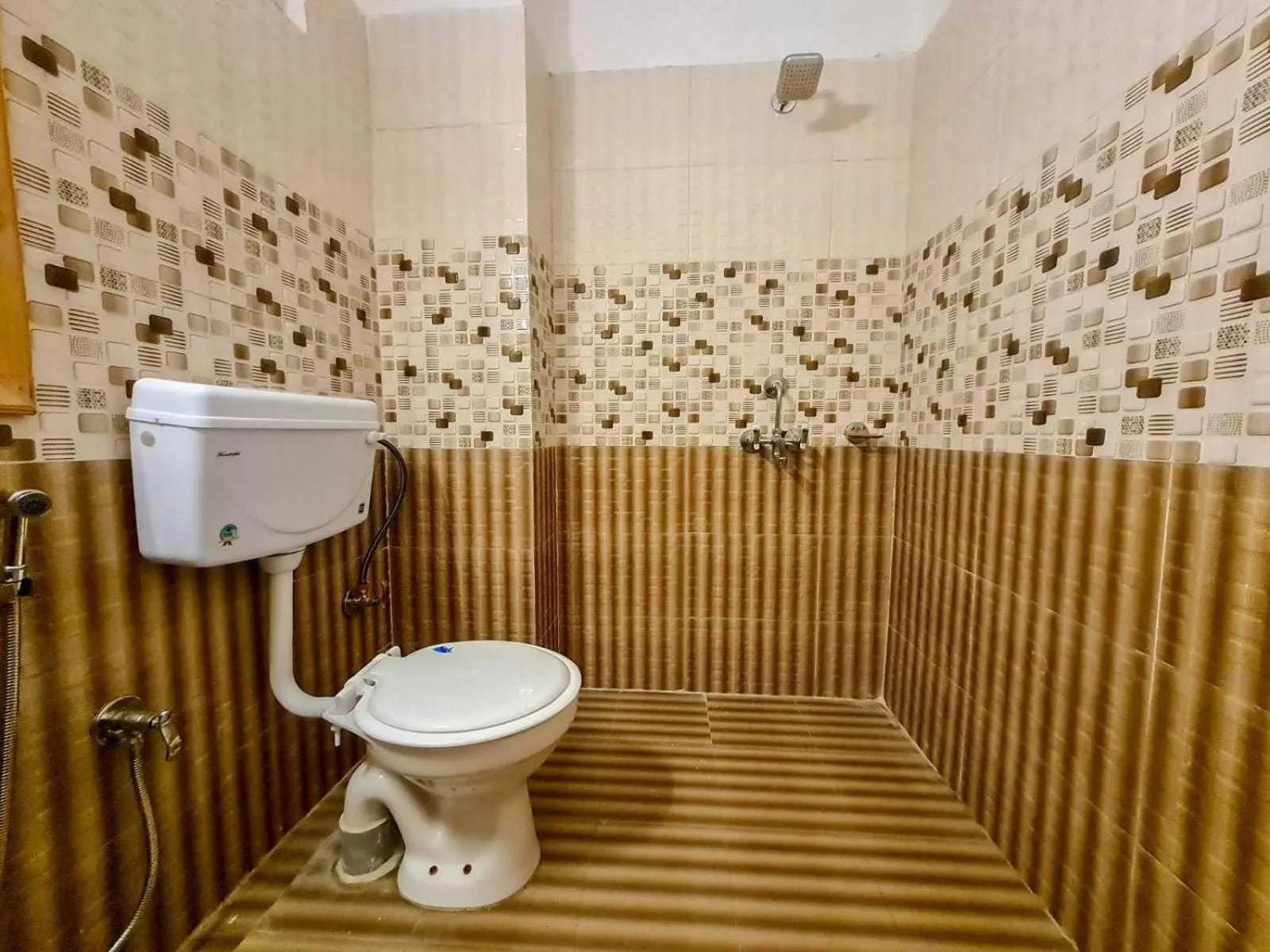 Bathroom in Hotel O Food Plaza