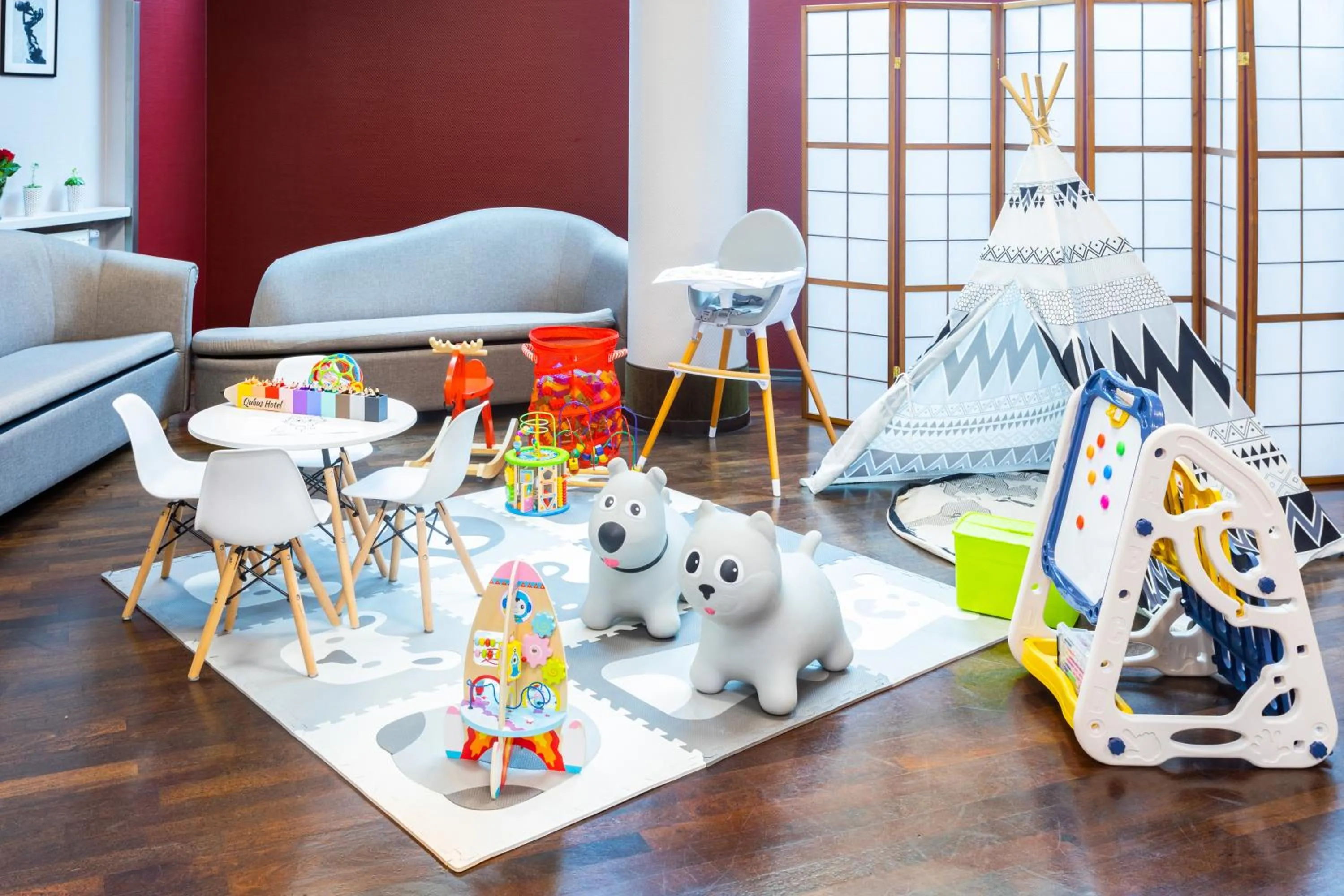 children in Qubus Hotel Zielona Góra