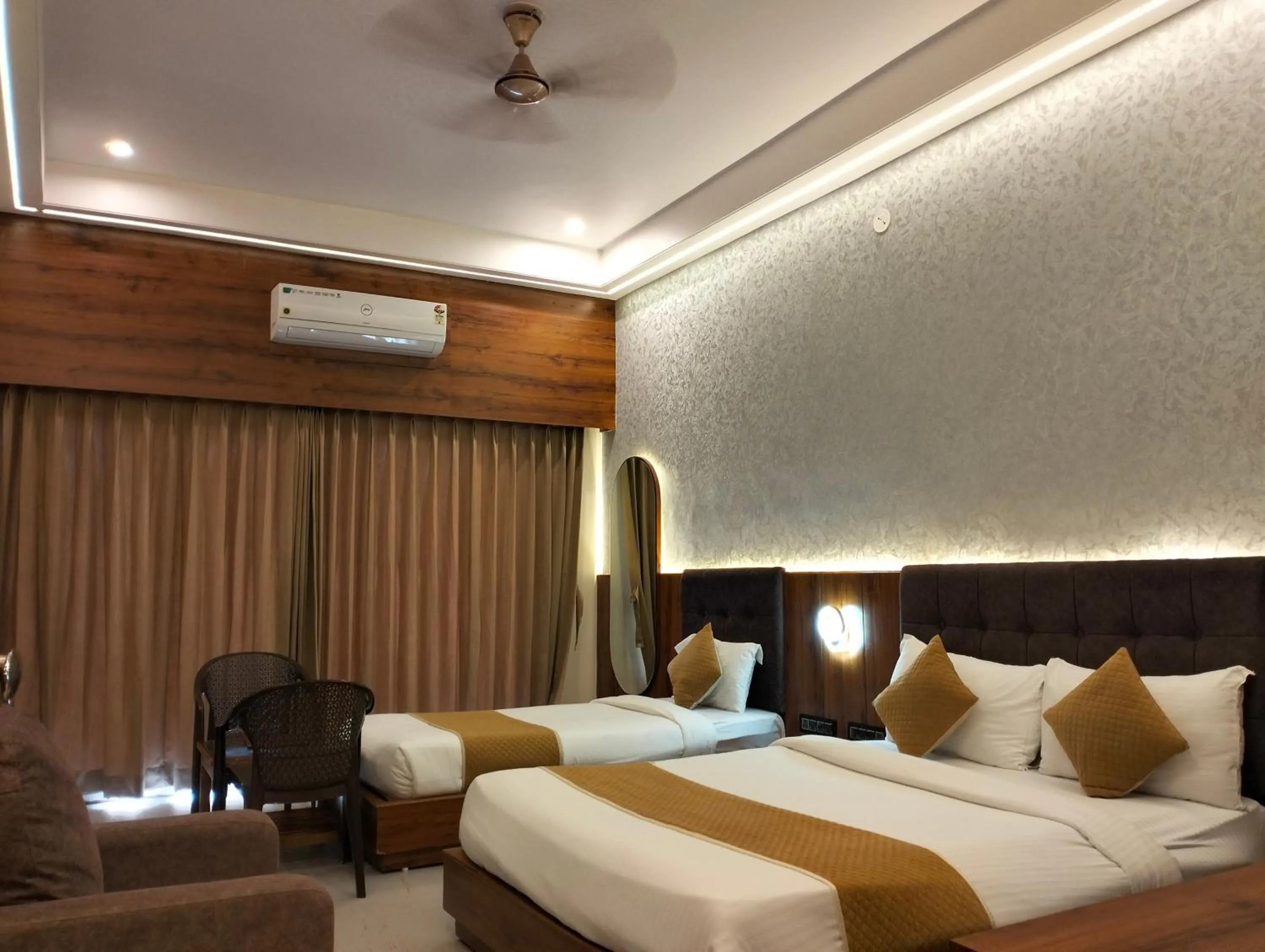 Photo of the whole room, Bed in Nature Retreat Resorts- Life in Nature