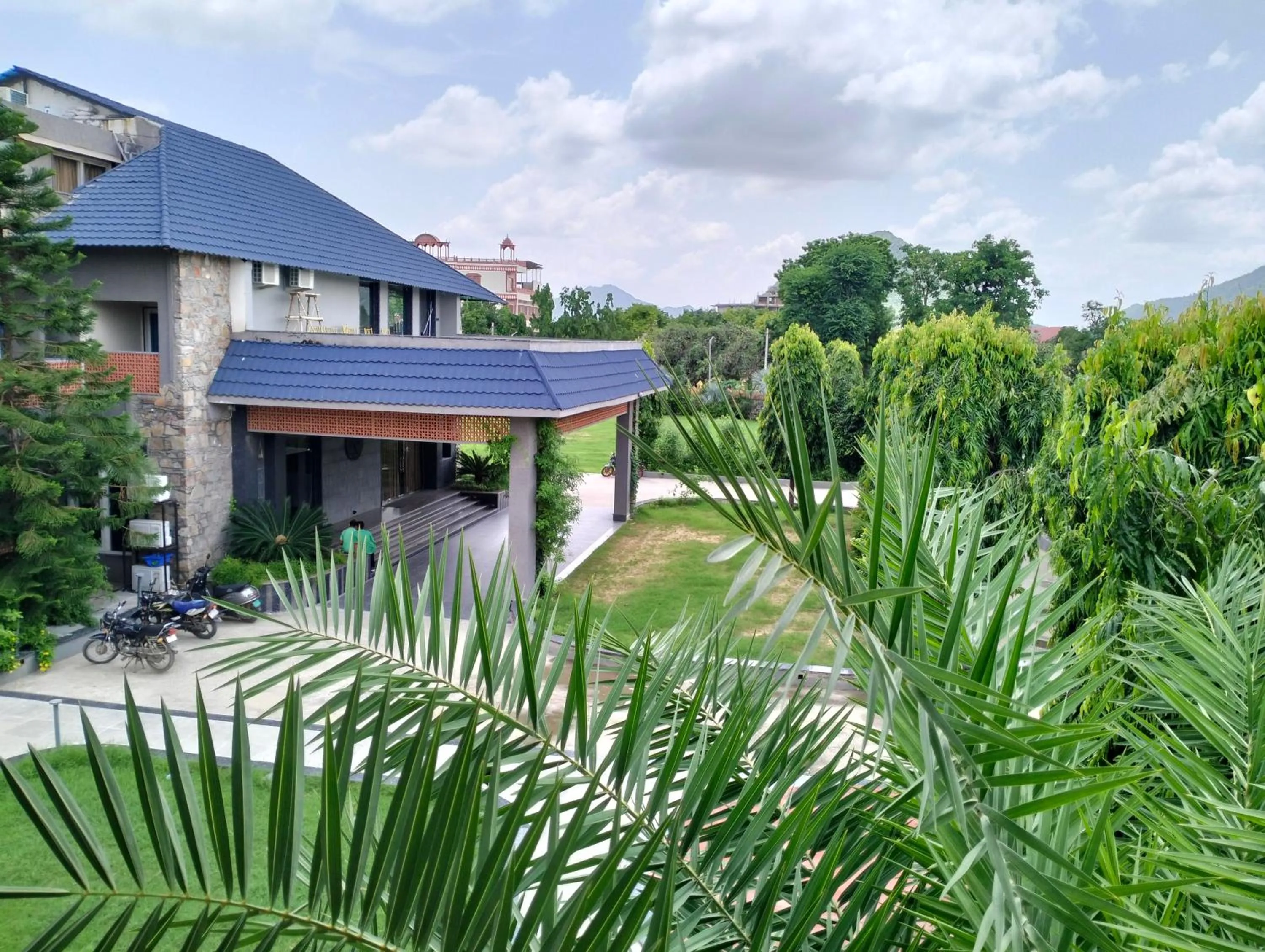 Property building in Nature Retreat Resorts- Life in Nature