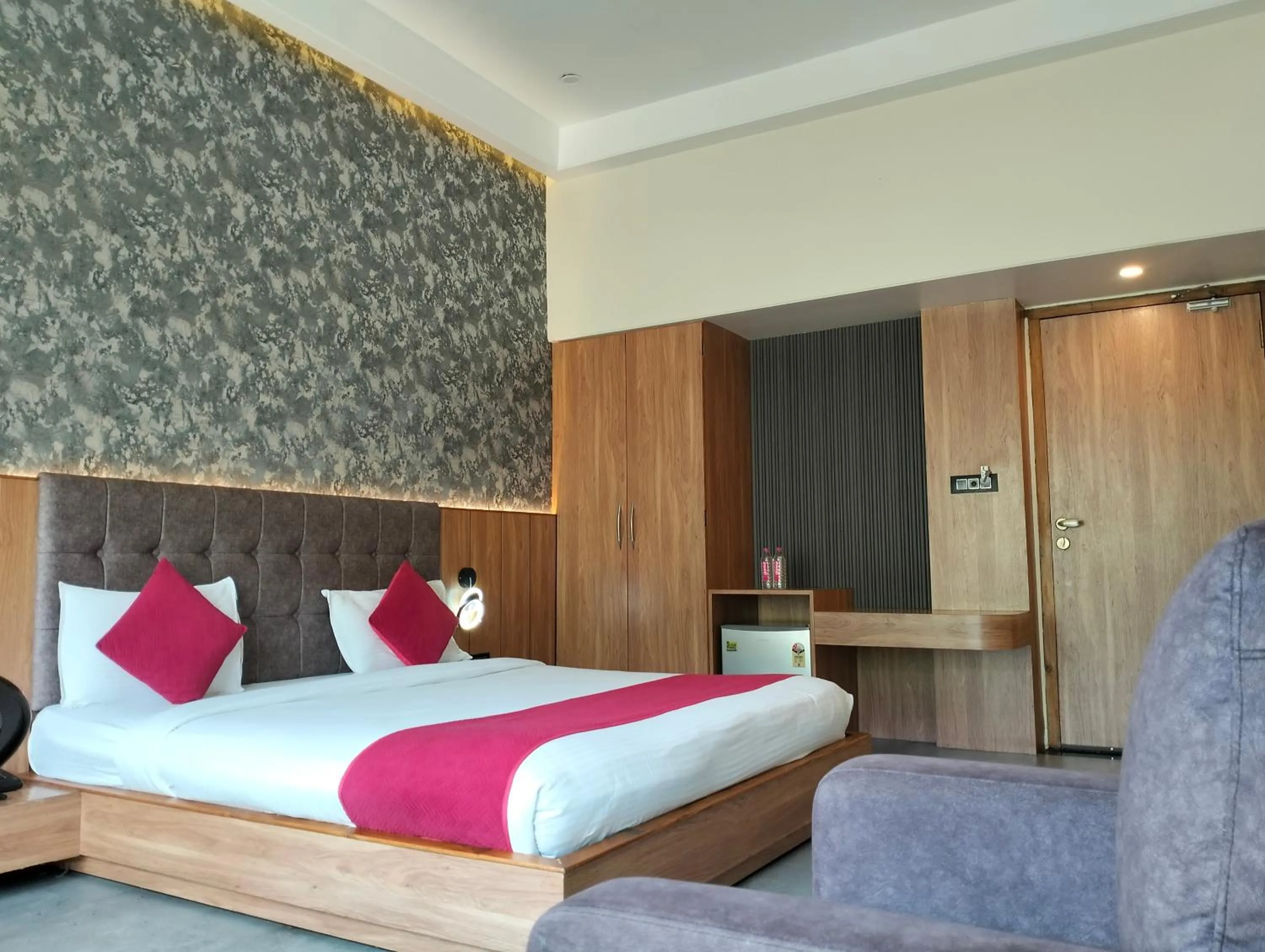 Bed in Nature Retreat Resorts- Life in Nature