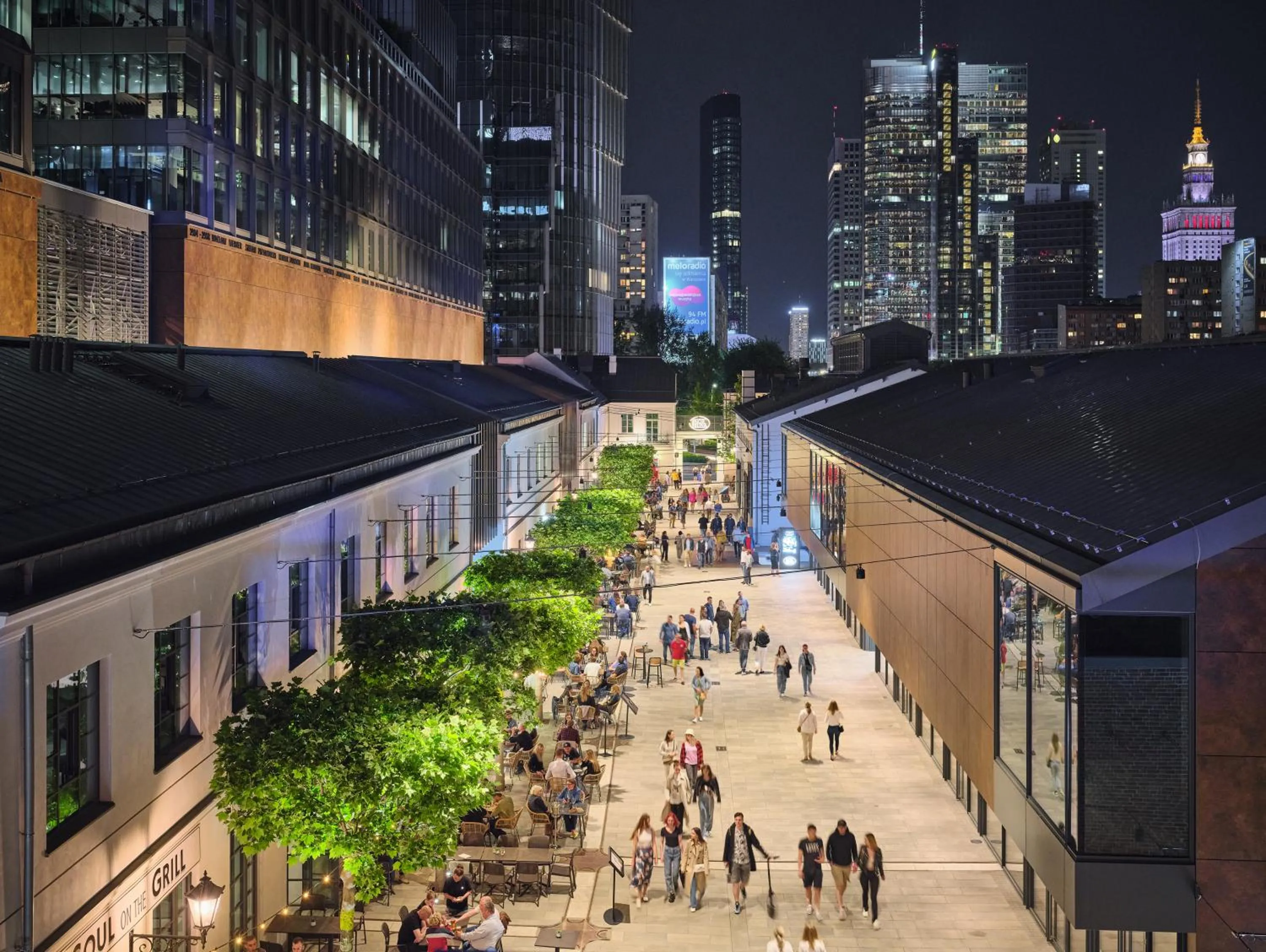 Restaurant/places to eat in Hilton Warsaw City Hotel