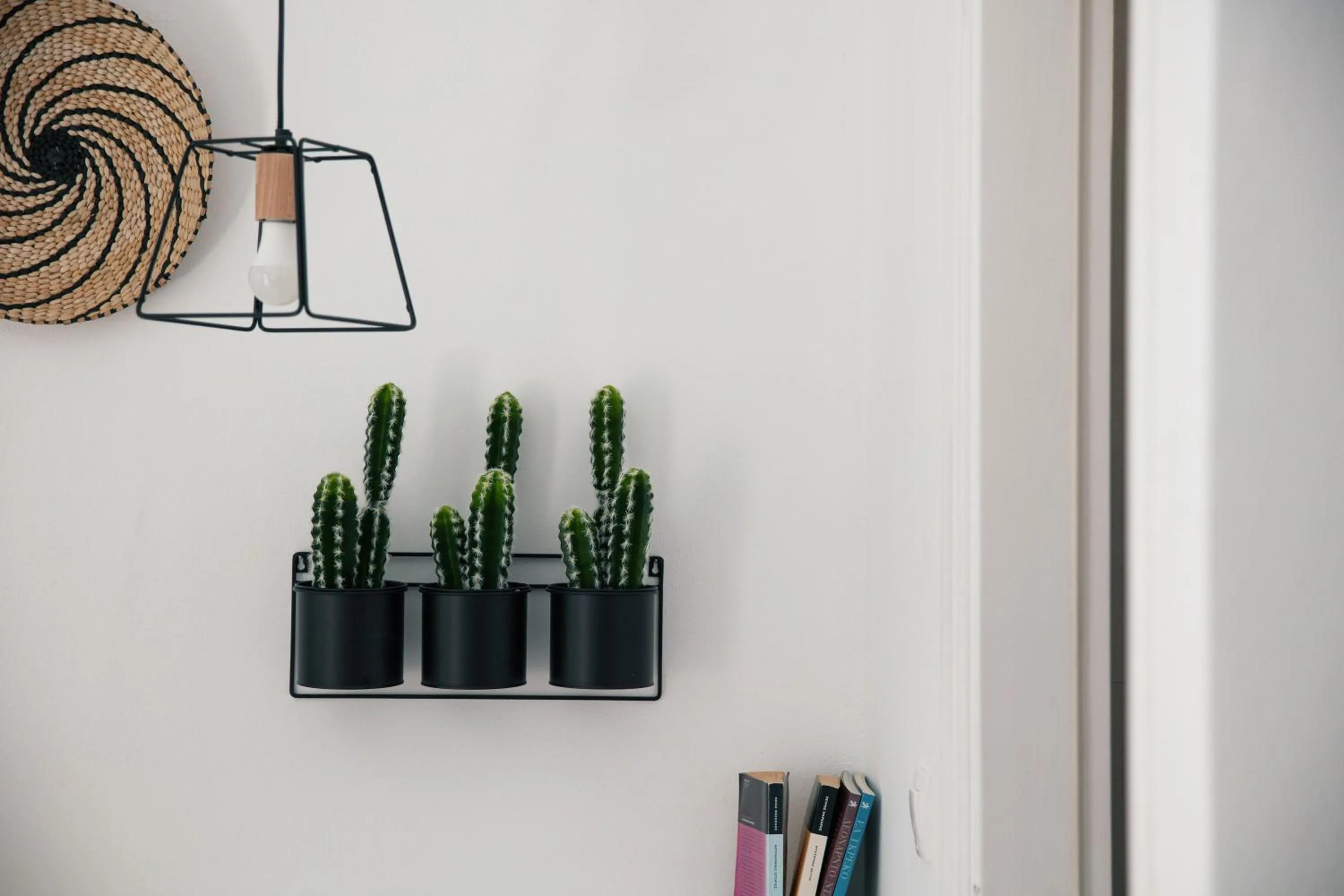 Decorative detail in Gateway Suites