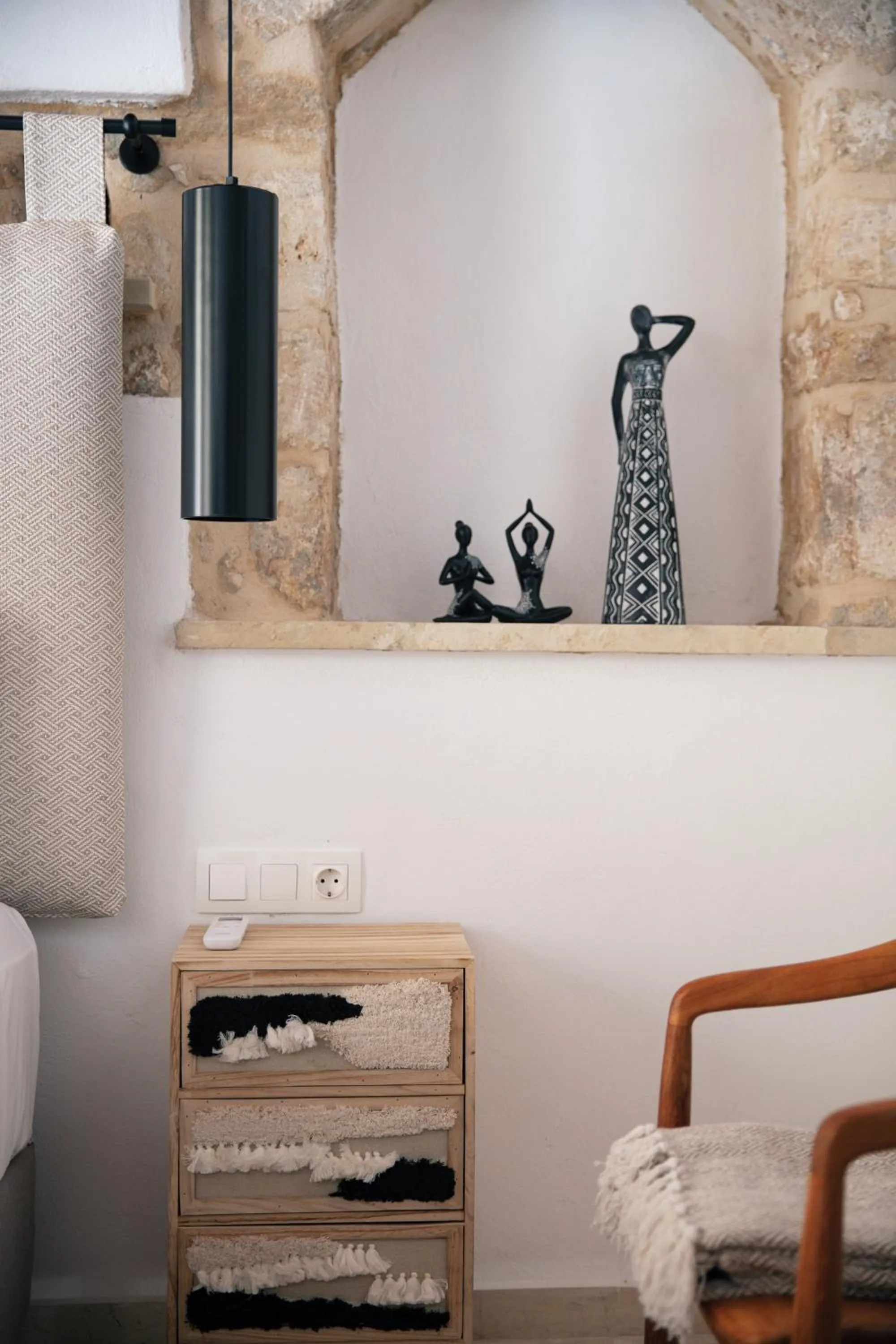 Decorative detail in Gateway Suites