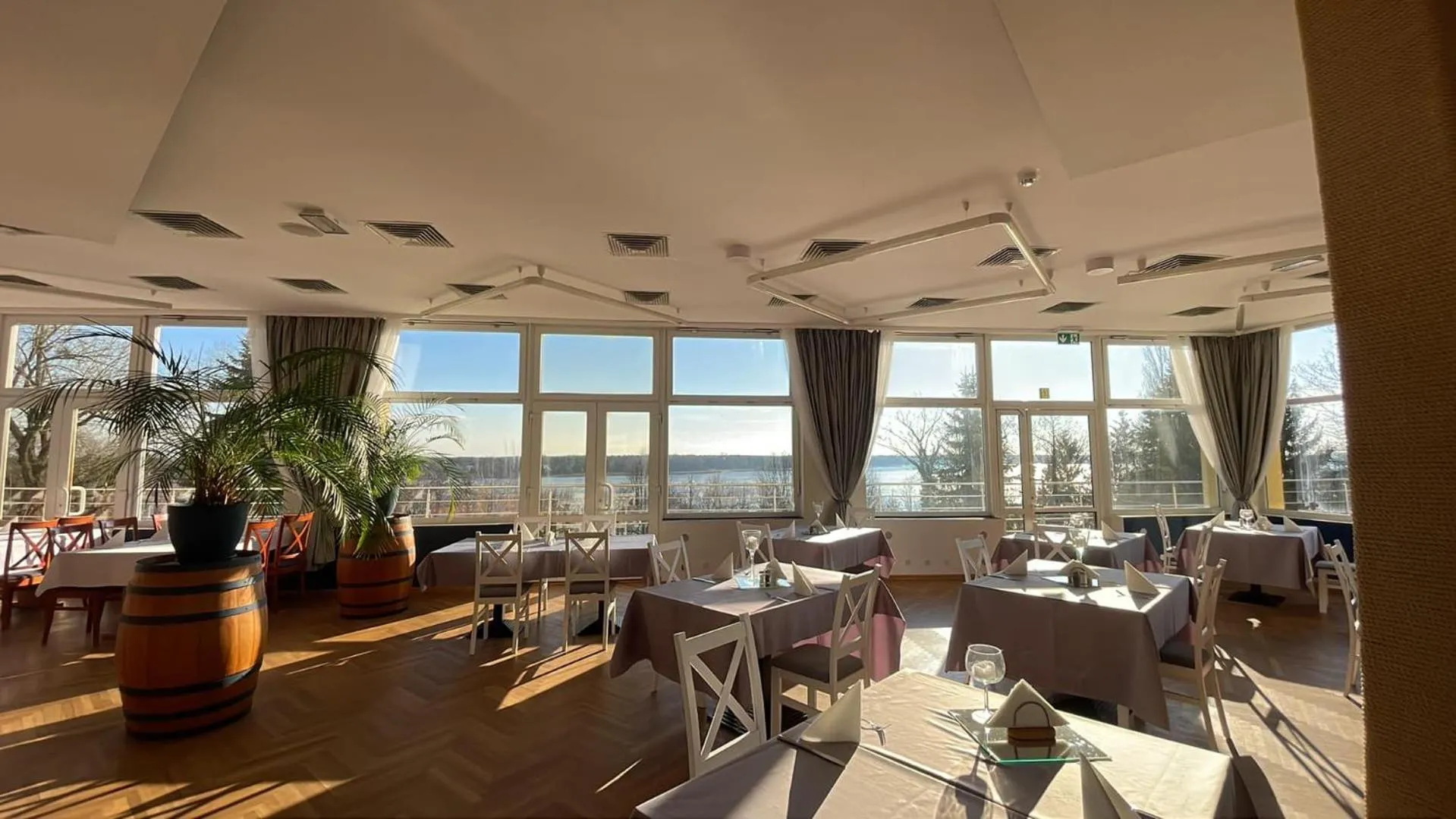 Restaurant/places to eat in Geovita w Jadwisinie