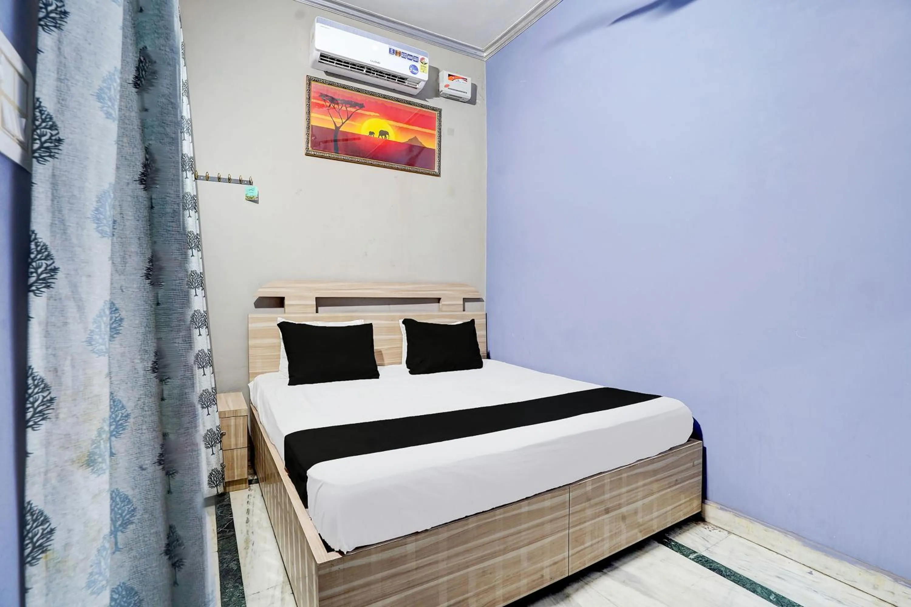 Bedroom in Hotel O Crown Food Court cfc