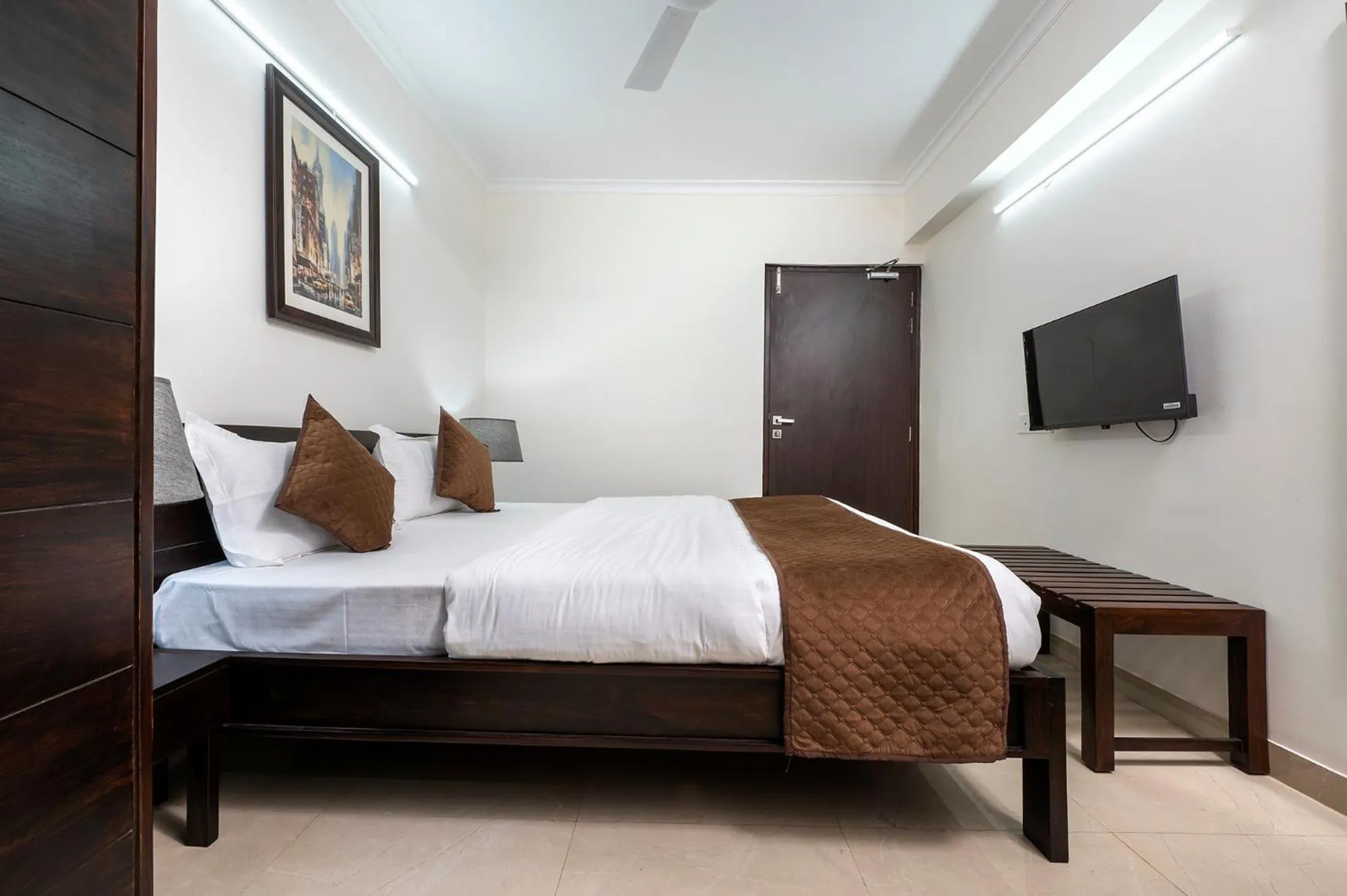 Bedroom, Bed in Palm Stay - Studios & Rooms