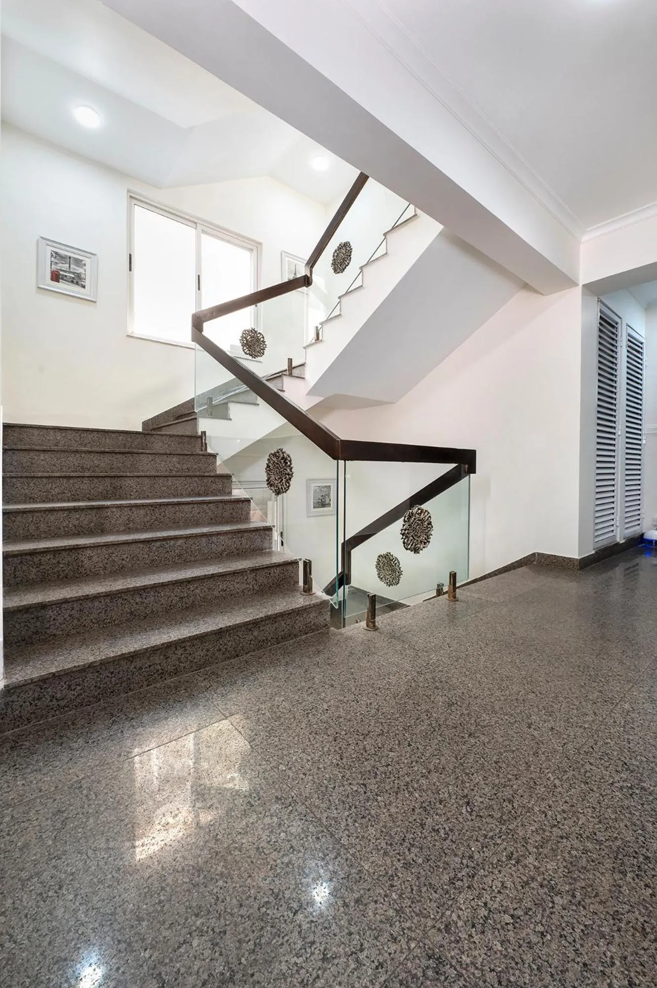 Area and facilities in Palm Stay - Studios & Rooms