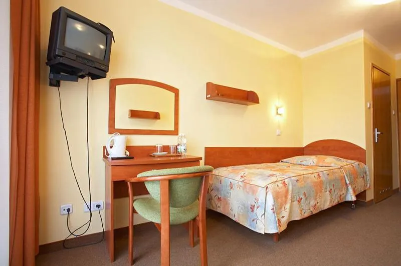 Photo of the whole room, Bed in Geovita Muszyna