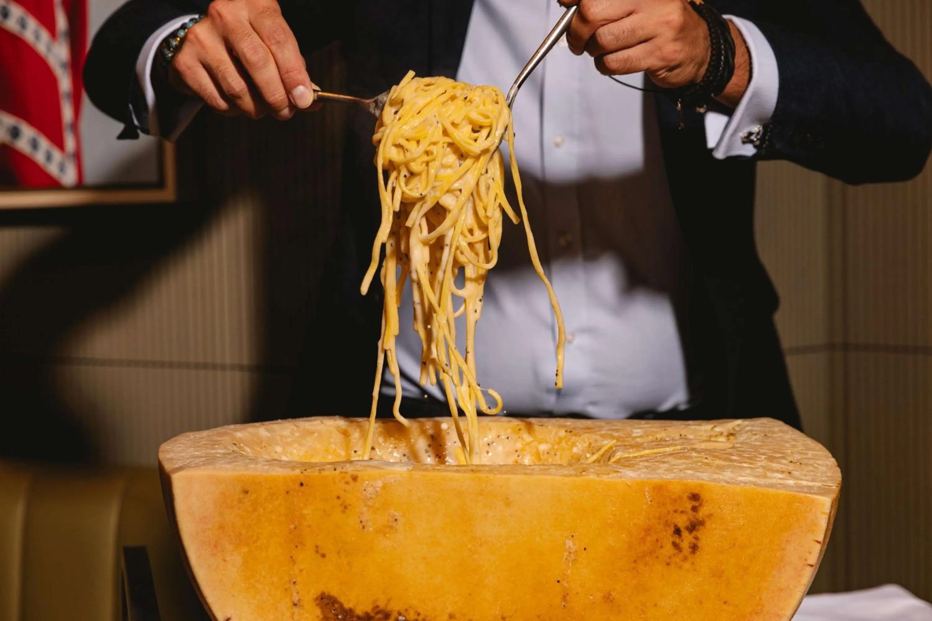 Food and drinks in art'otel London Battersea Power Station, Powered by Radisson Hotels