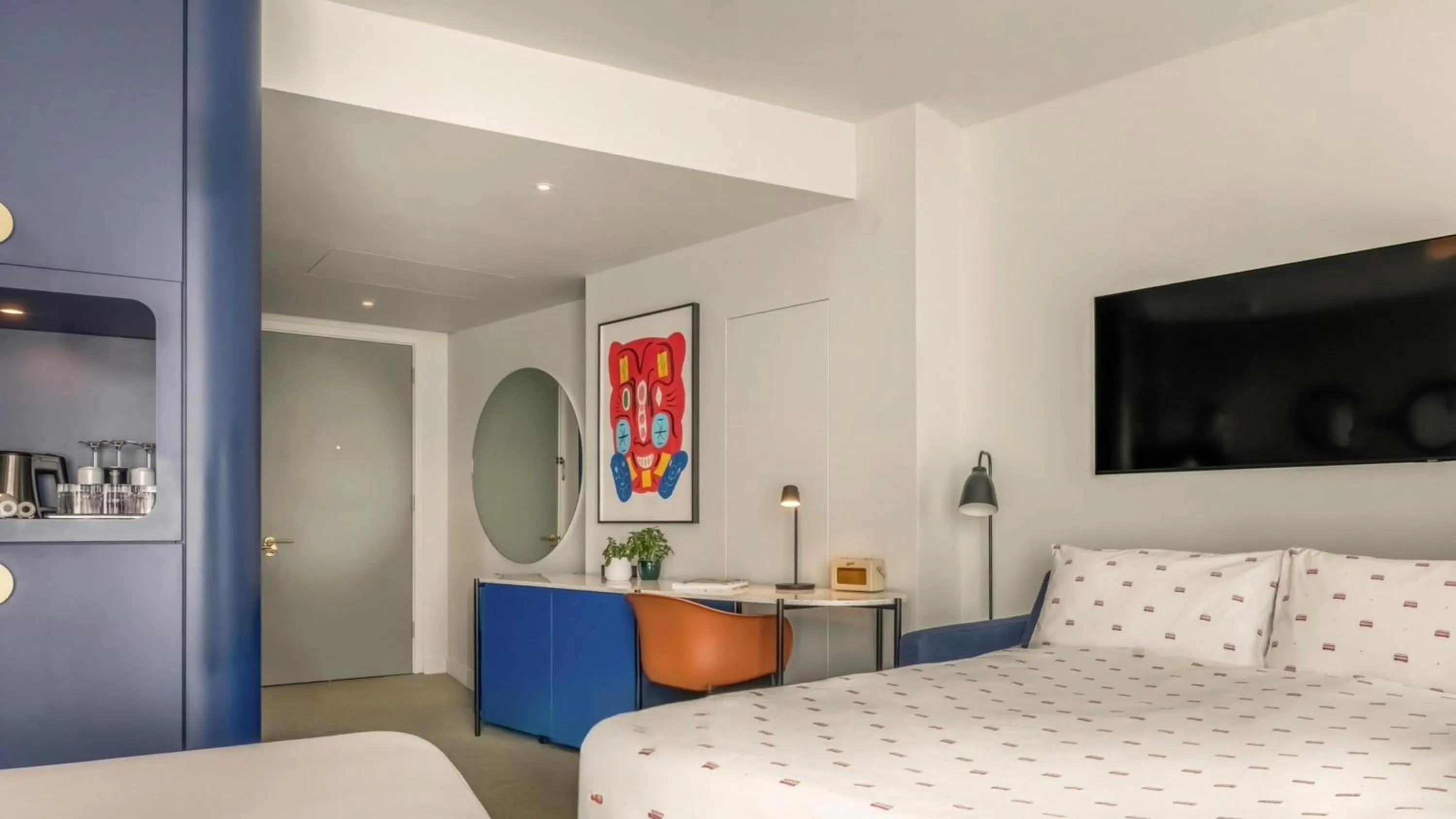 Bedroom, Bed in art'otel London Battersea Power Station, Powered by Radisson Hotels