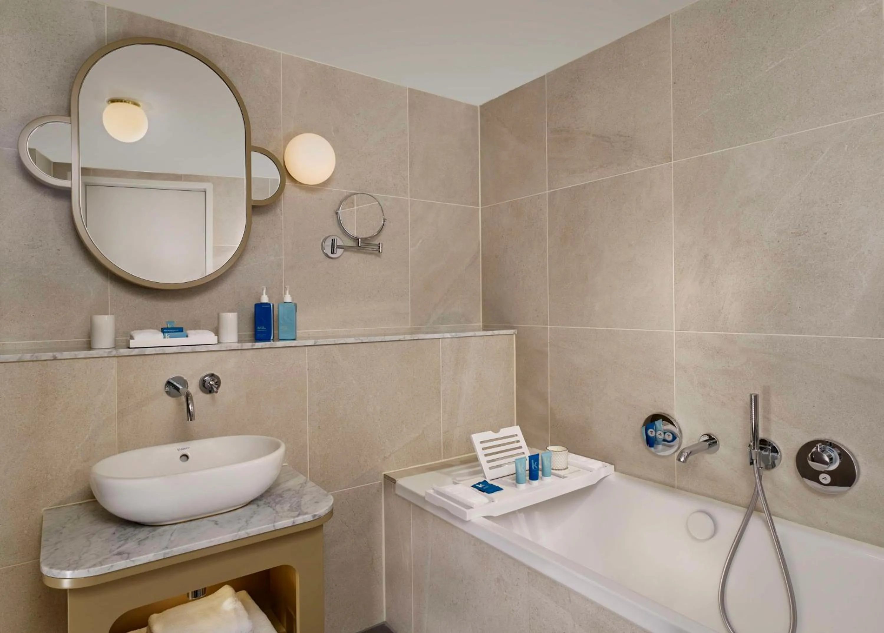 Bathroom in art'otel London Battersea Power Station, Powered by Radisson Hotels