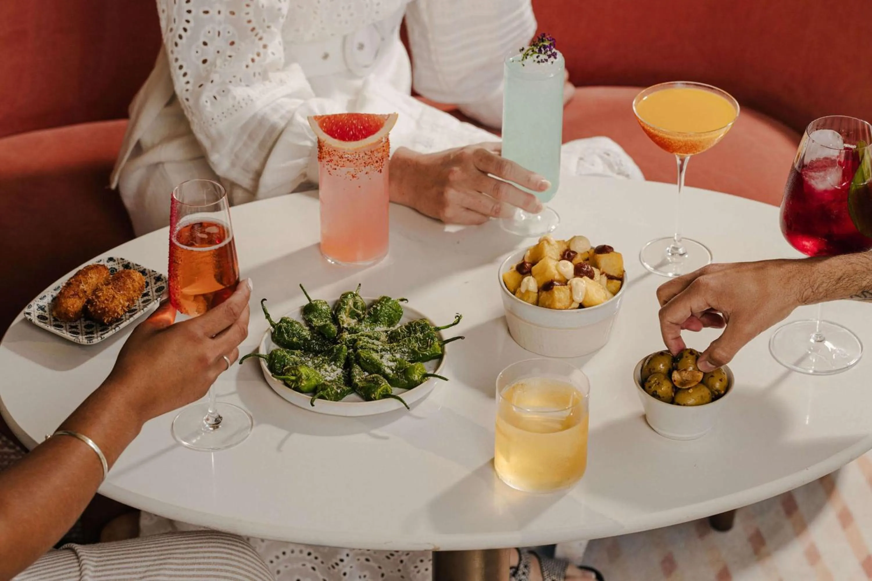 Food and drinks in art'otel London Battersea Power Station, Powered by Radisson Hotels