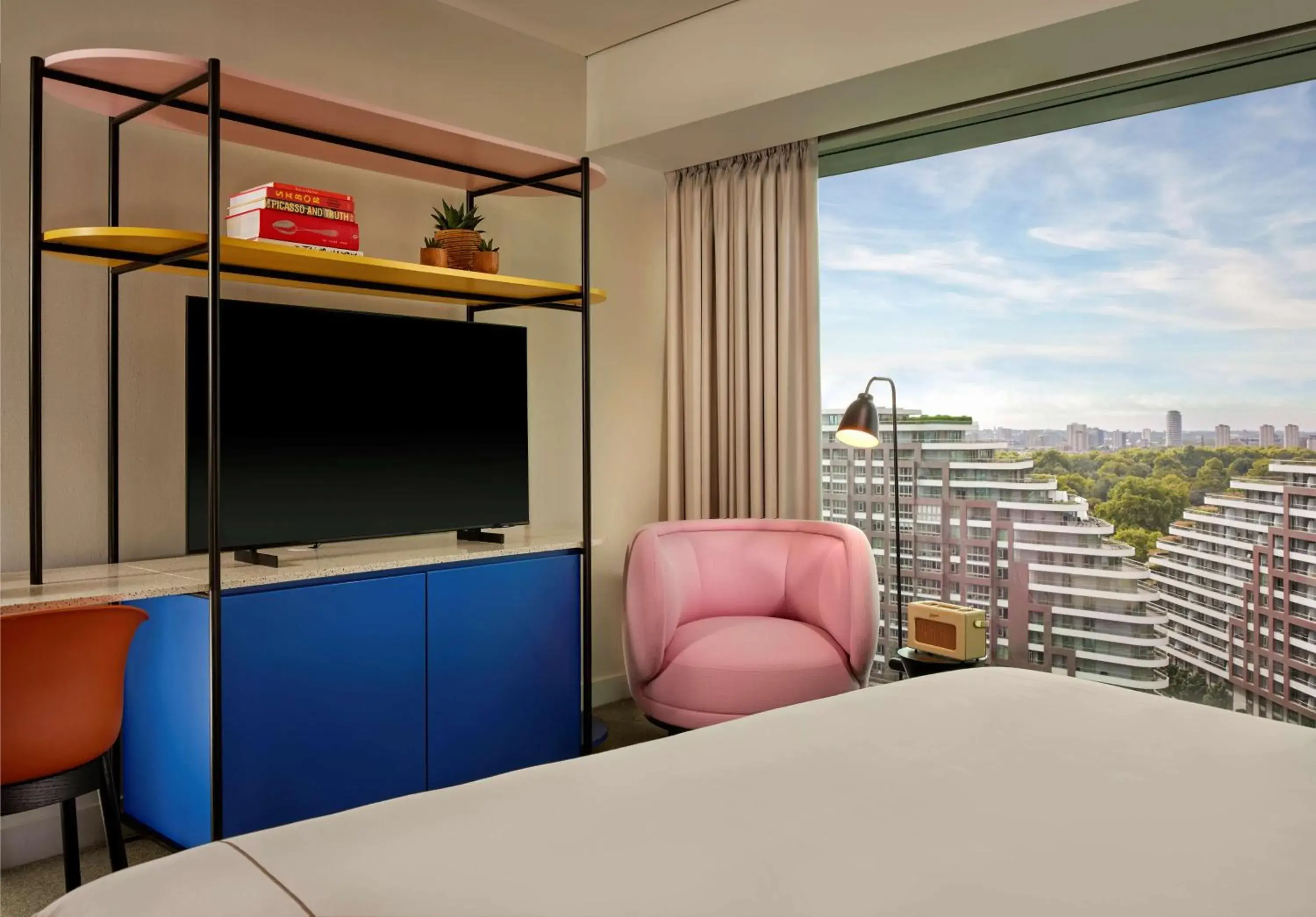 Art Room Skyline View Twin in art'otel London Battersea Power Station, Powered by Radisson Hotels Art Room Skyline View Twin in art'otel London Battersea Power Station, Powered by Radisson Hotels