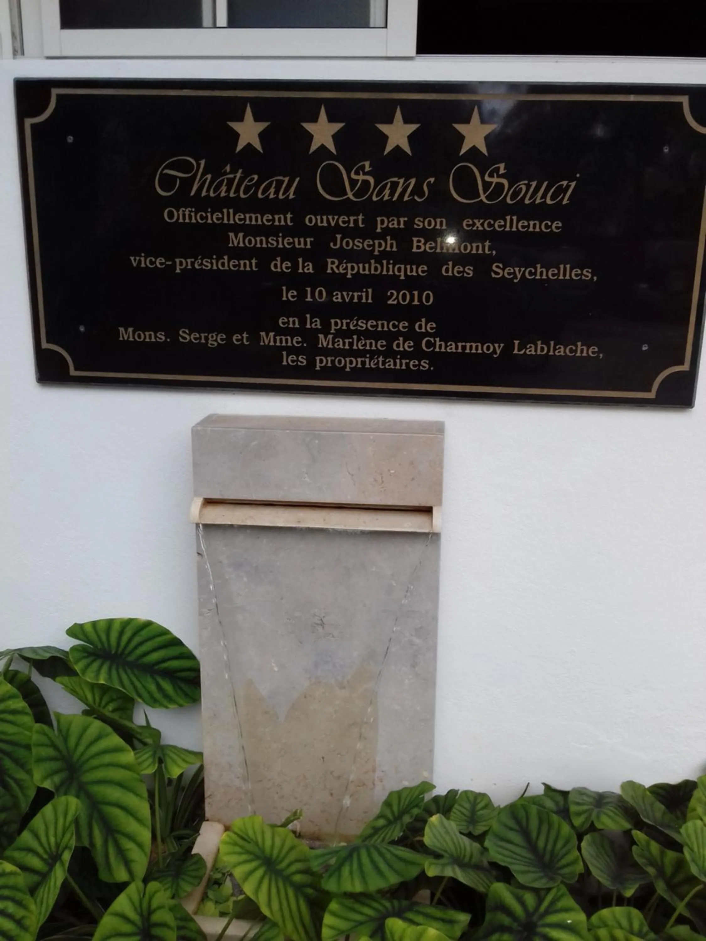 Property logo or sign in Chateau Sans Souci