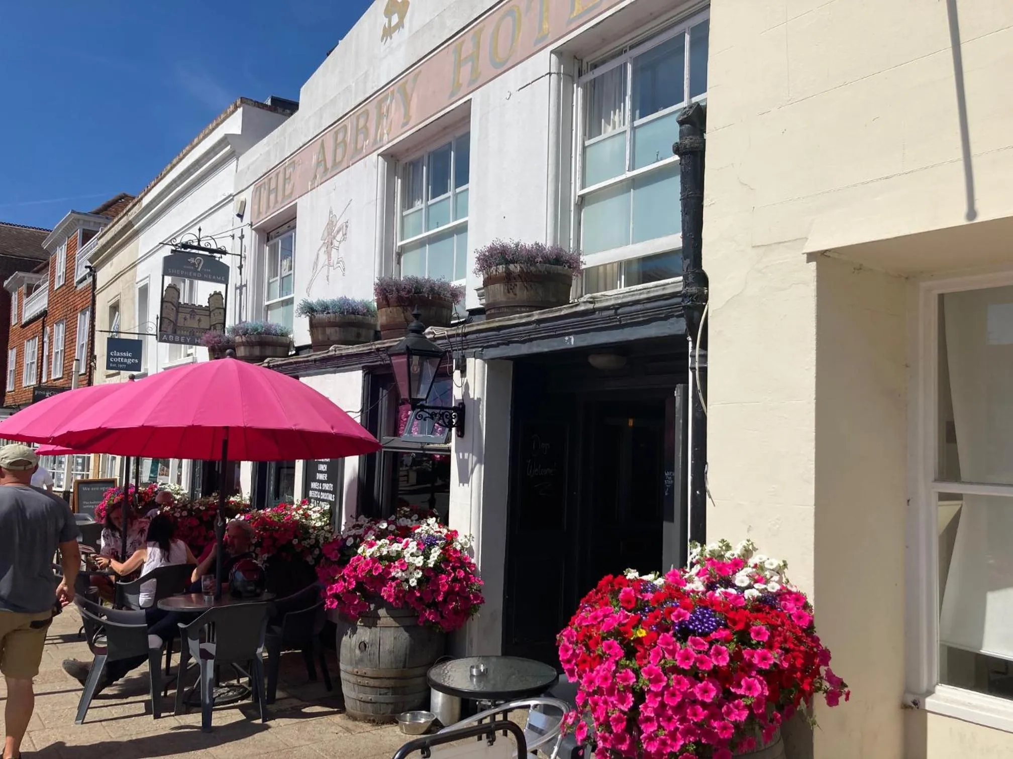 5Bed-10Guests-Fireplace-HotTub-Pets ok-Parking