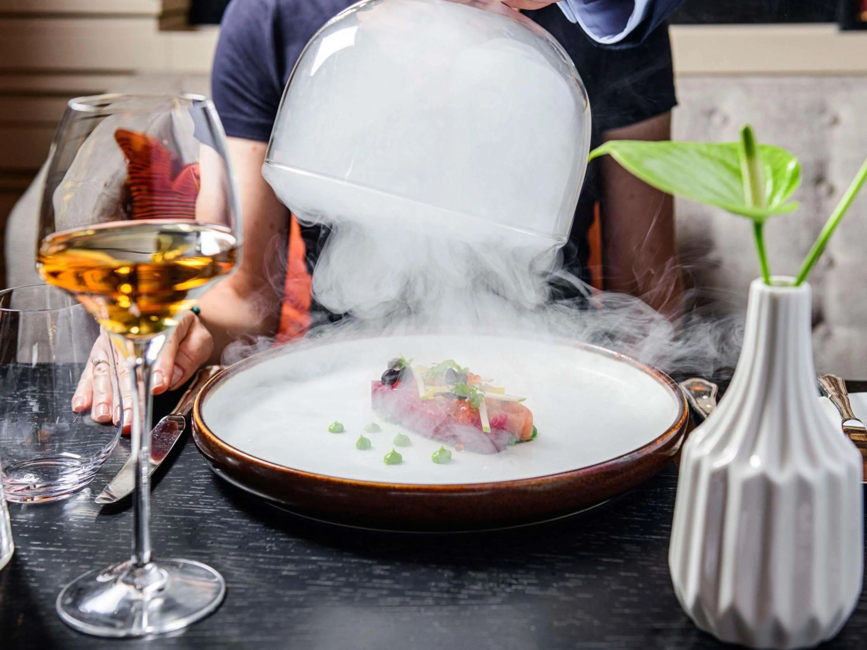 Restaurant/places to eat in Sofitel Warsaw Victoria