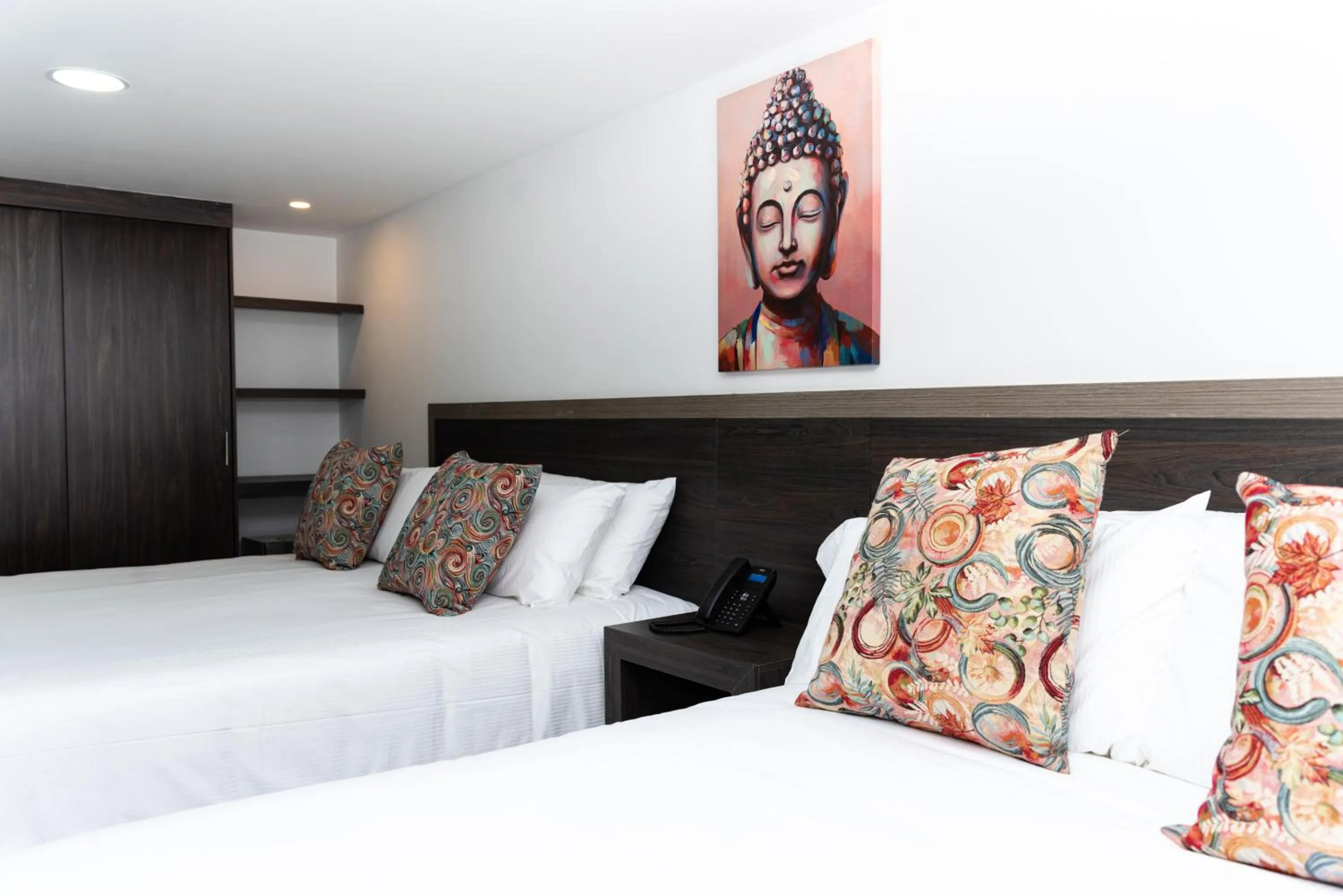 Bed in Hotel Qatar Cali