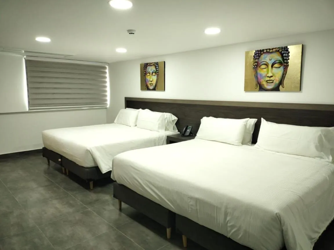 Bed in Hotel Qatar Cali