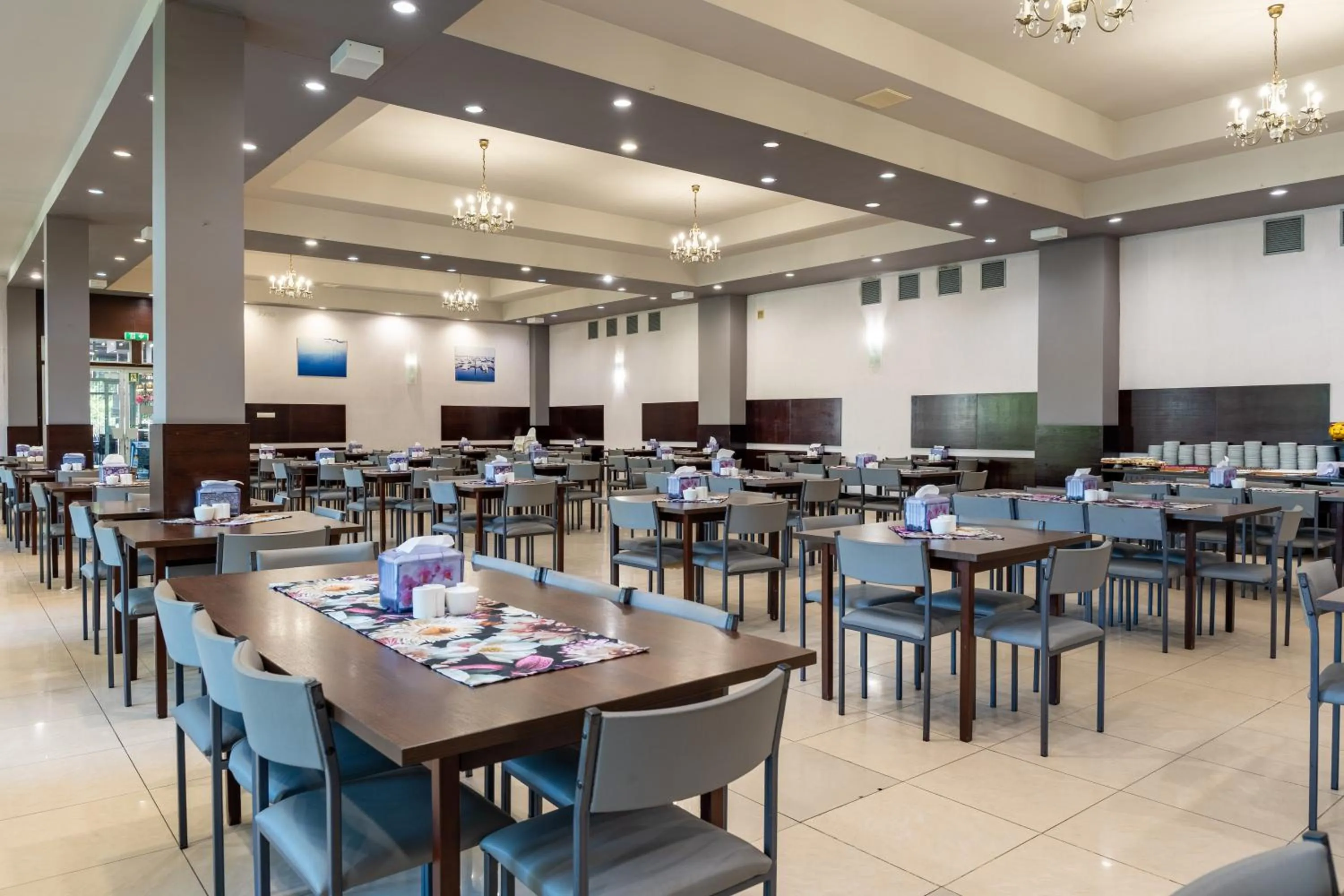 Restaurant/places to eat in Graal SPA