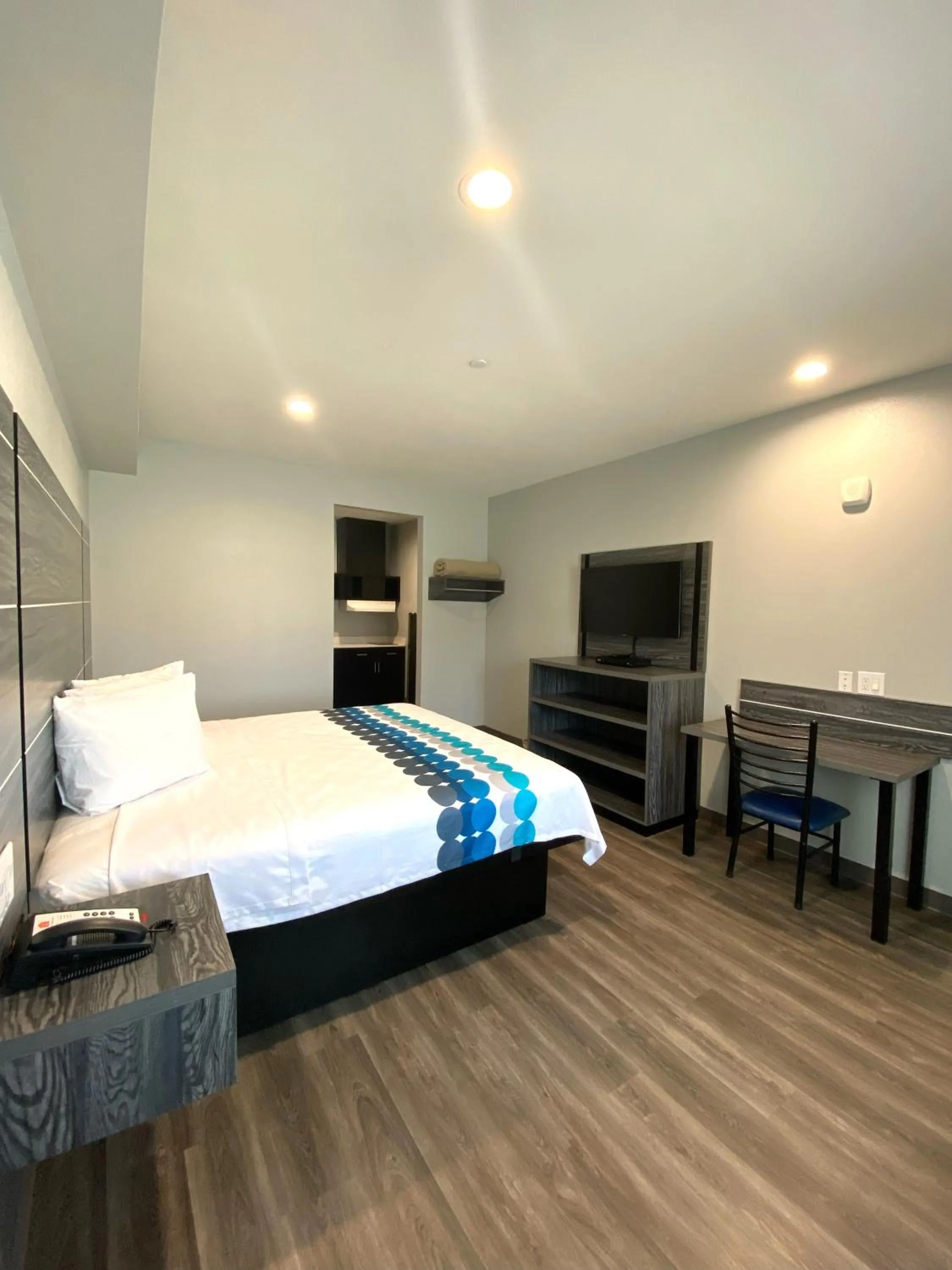 Bedroom, Bed in PALACEINN-ARCOLA