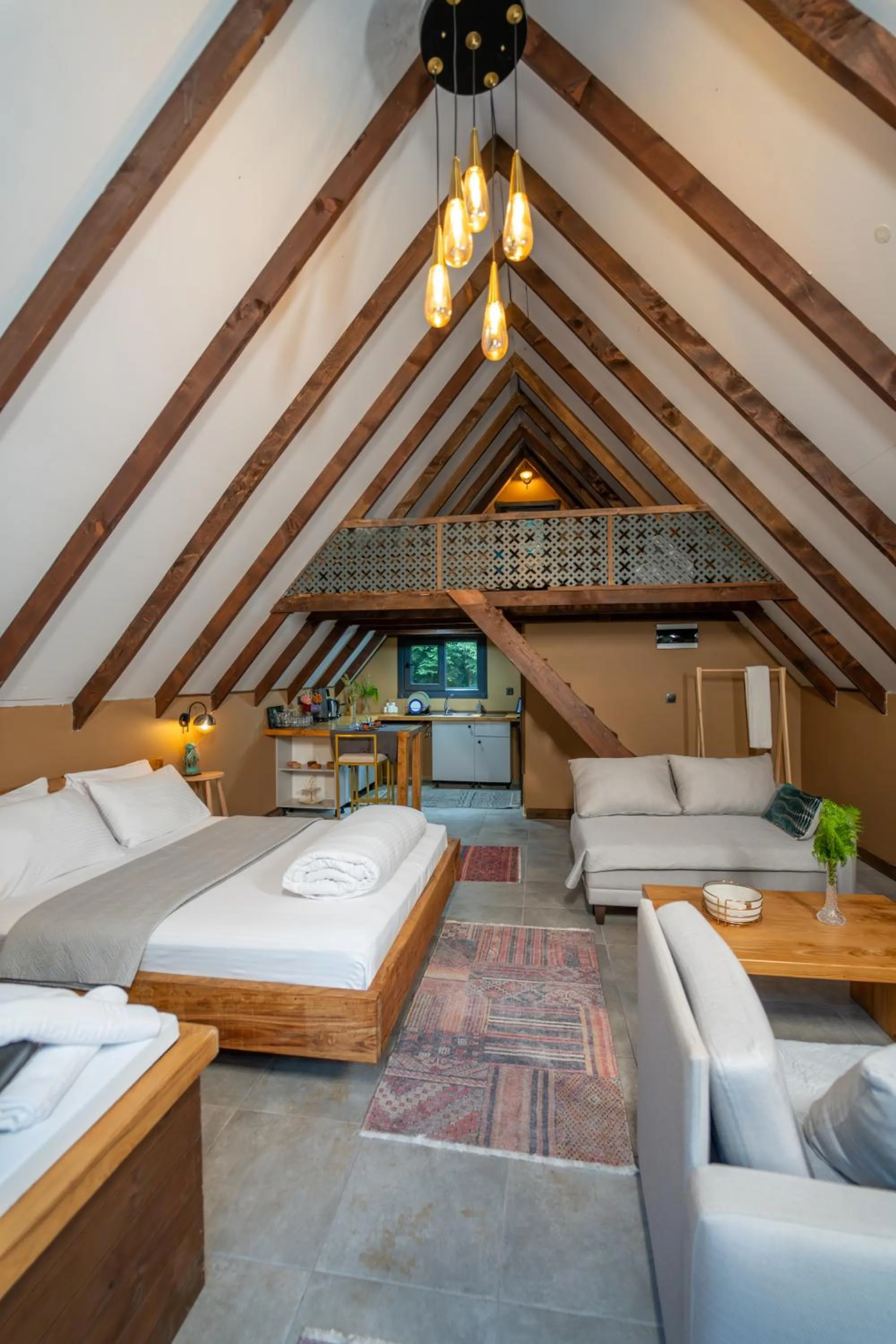 Bed in Danzi camping tiny house