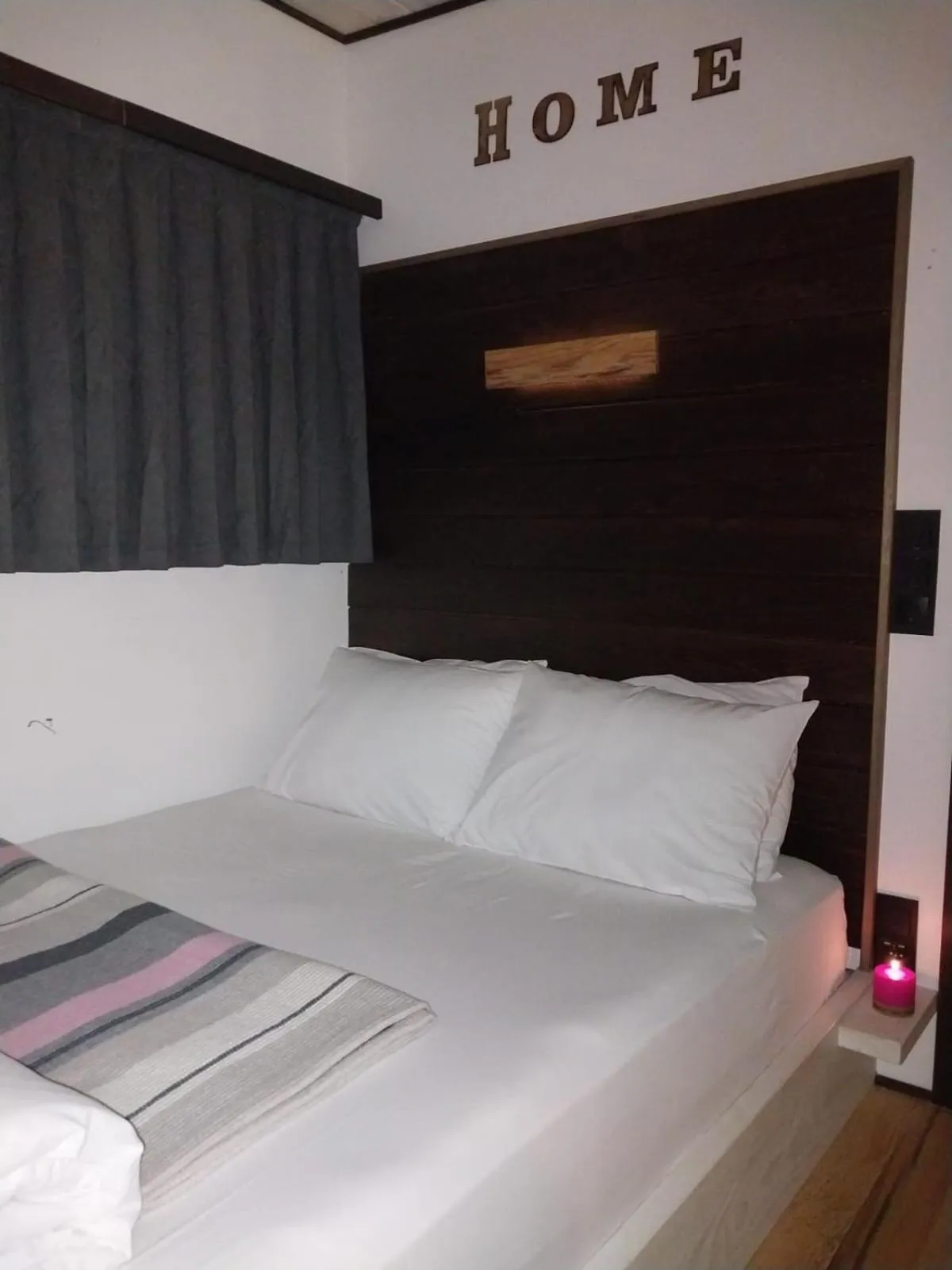 Bed in Danzi camping tiny house