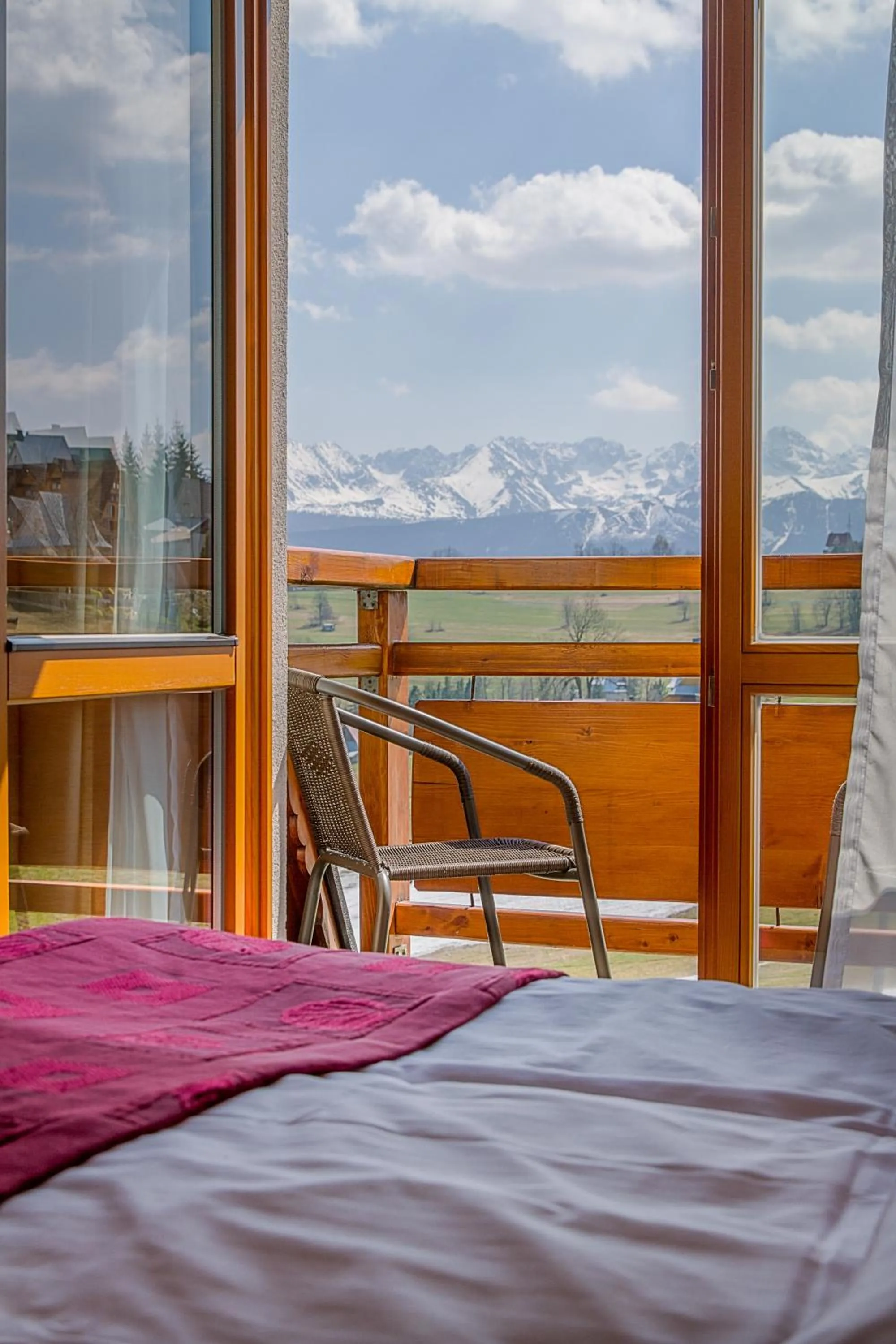 View (from property/room), Bed in Hotel REDYK Ski&Relax