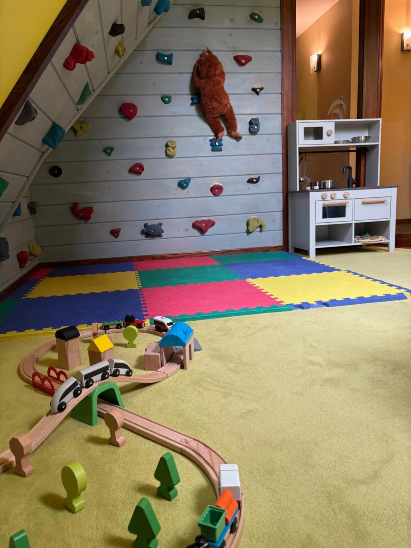 Children play ground in Hotel REDYK Ski&Relax