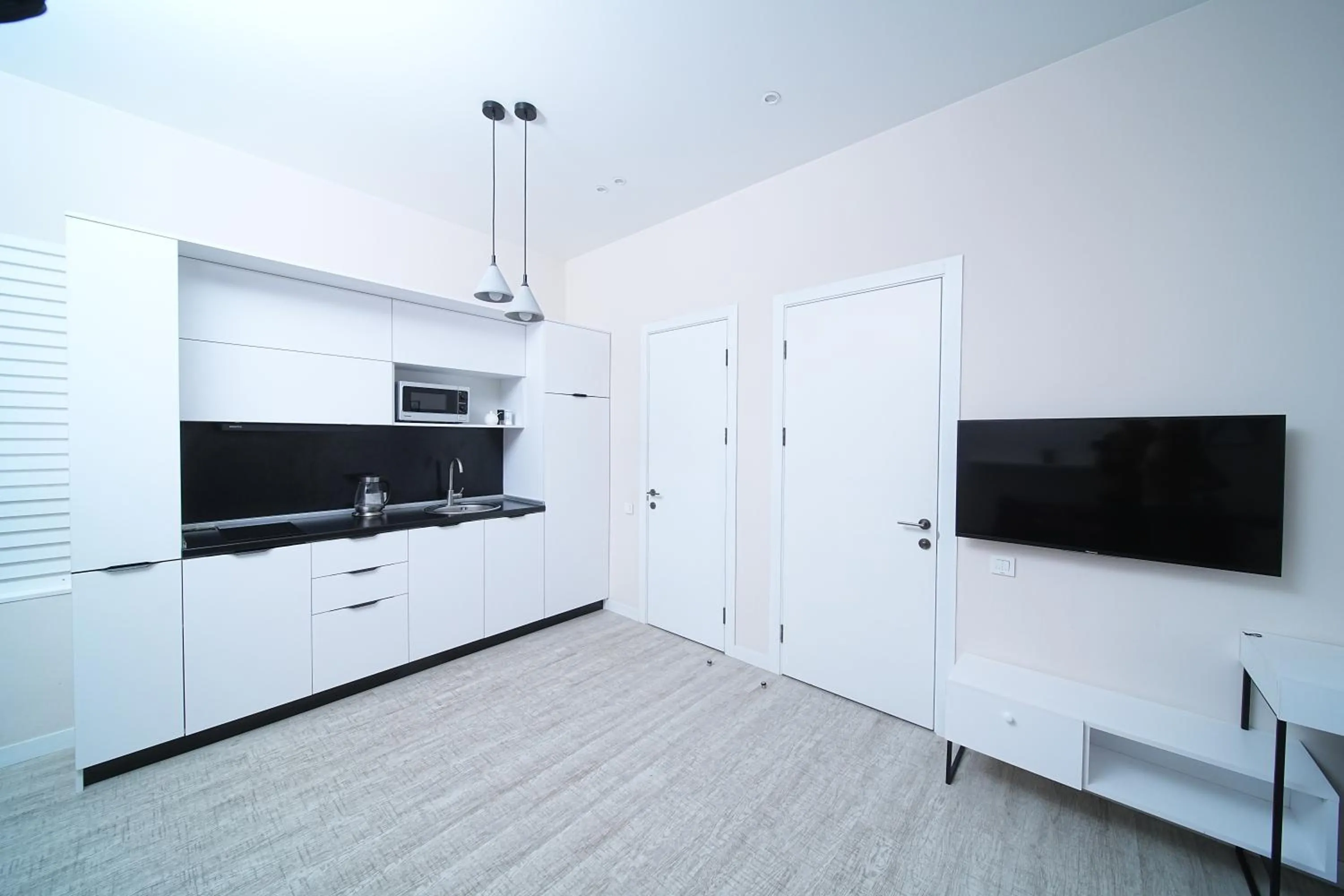 TV and multimedia in Sweet Home Apart-Hotel